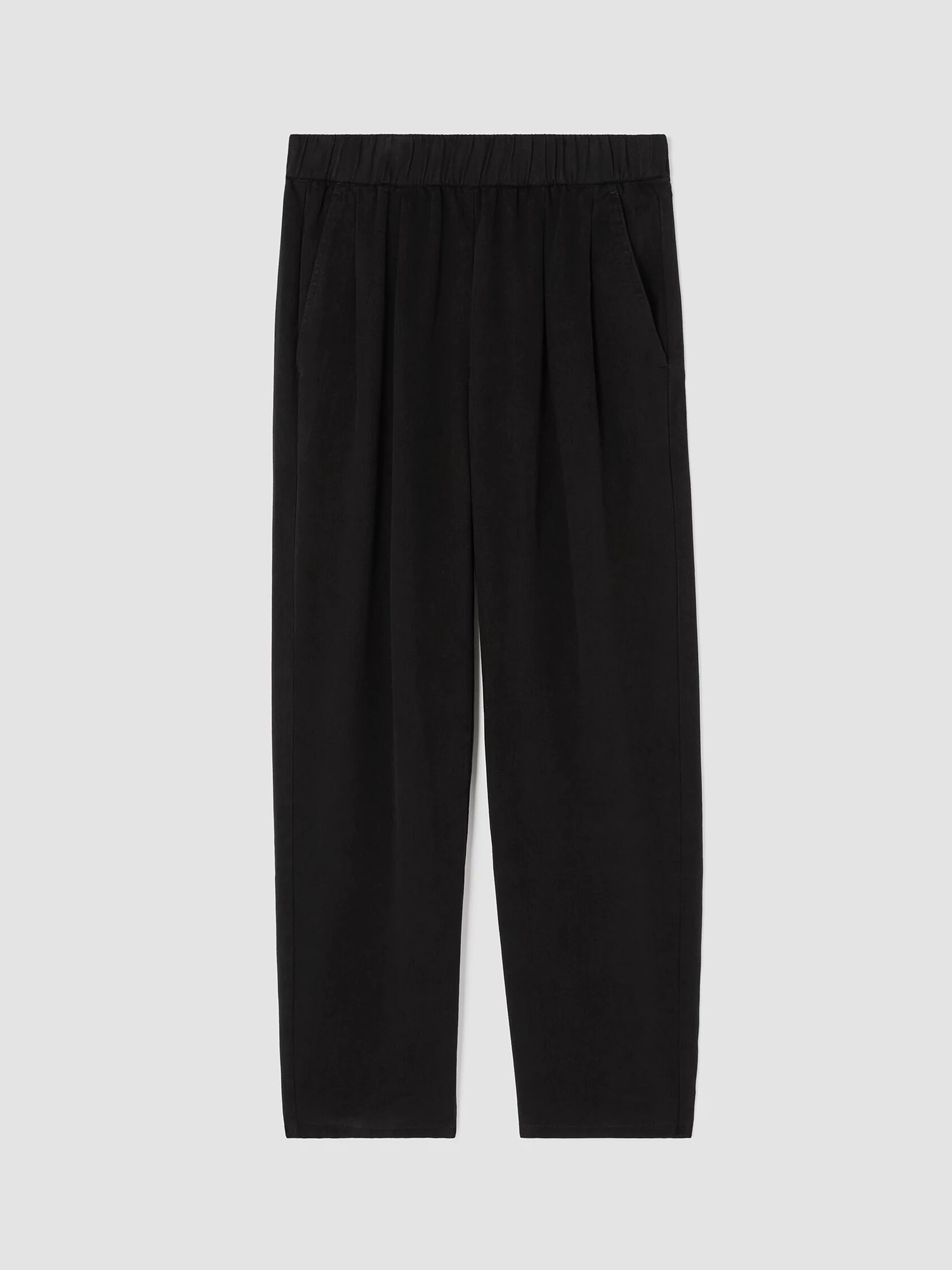 Soft Twill Pleated Tapered Pant