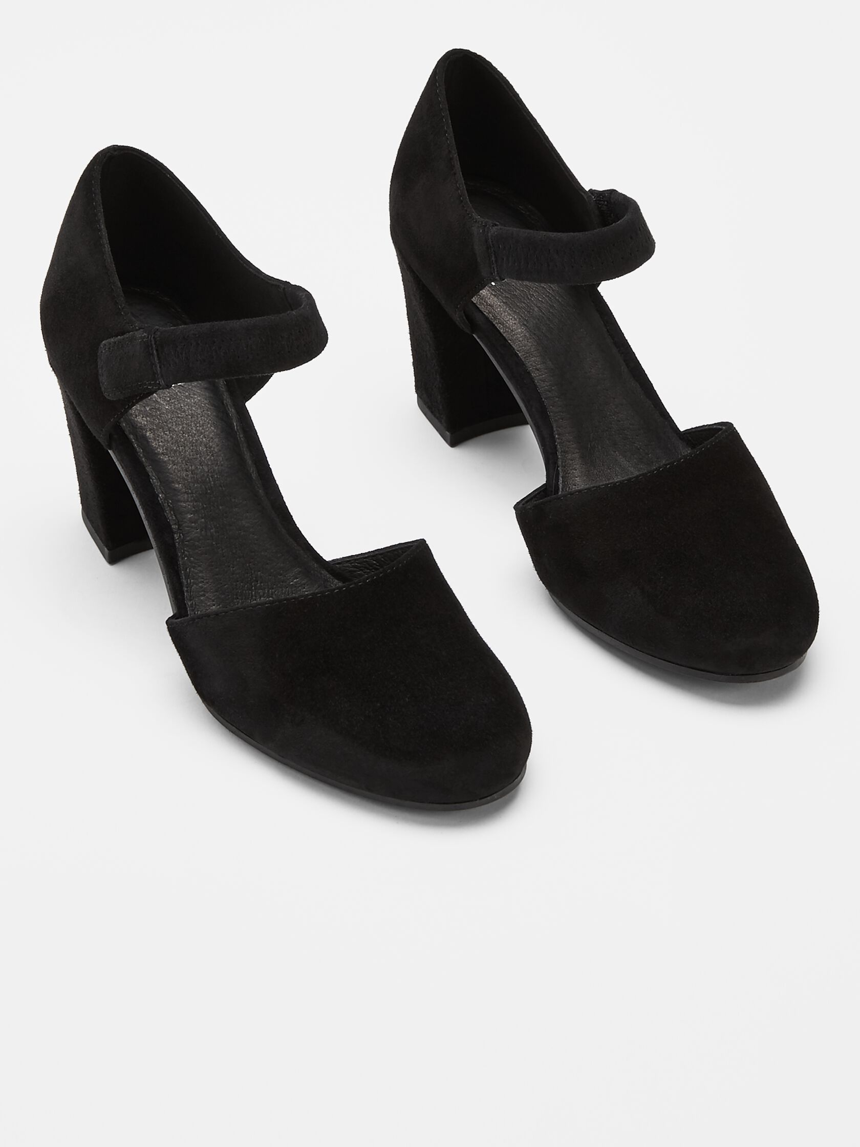 Malta Velvet Mary Jane Pump