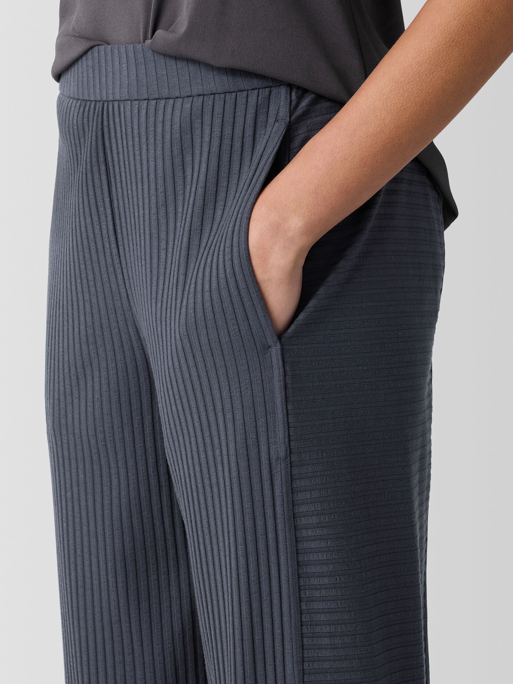 Textured Stretch Rib Lantern Pant