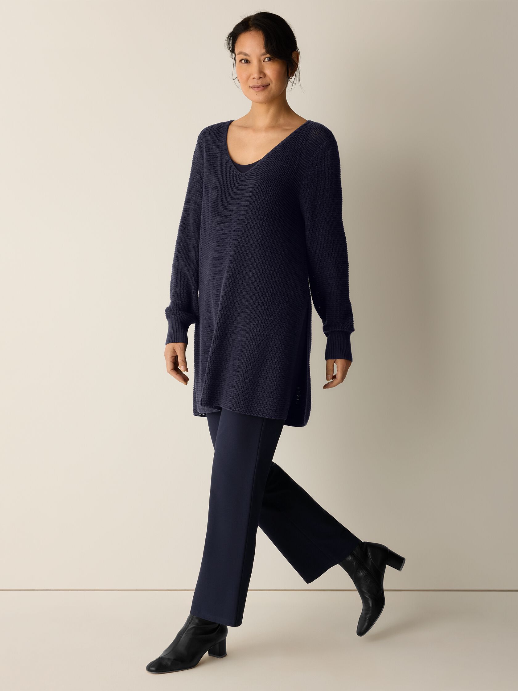 Peruvian Cotton Blend V-Neck Long Top