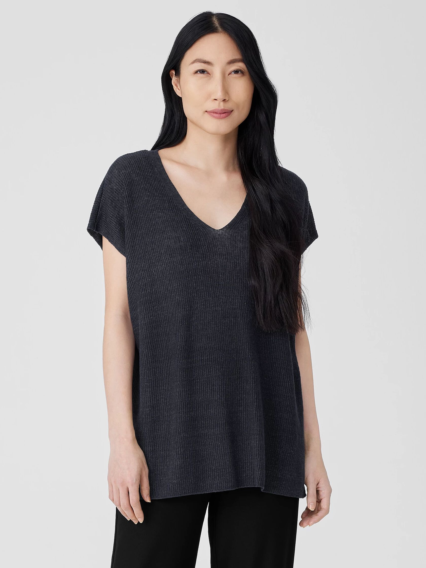 Organic Linen Délavé Rib V-Neck Top