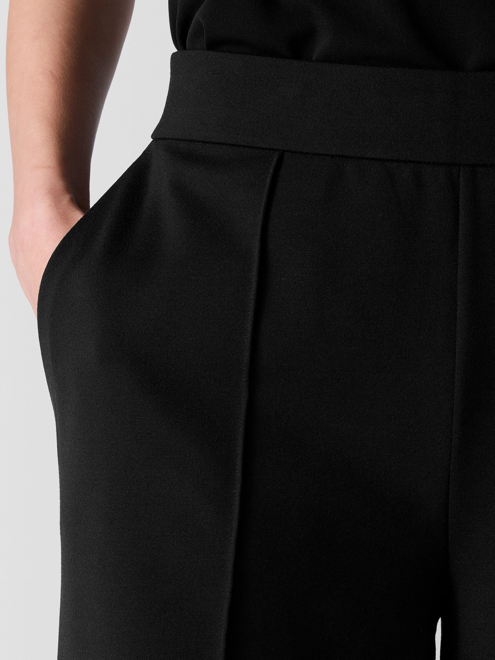 Washable Flex Ponte Pintuck Wide Pant