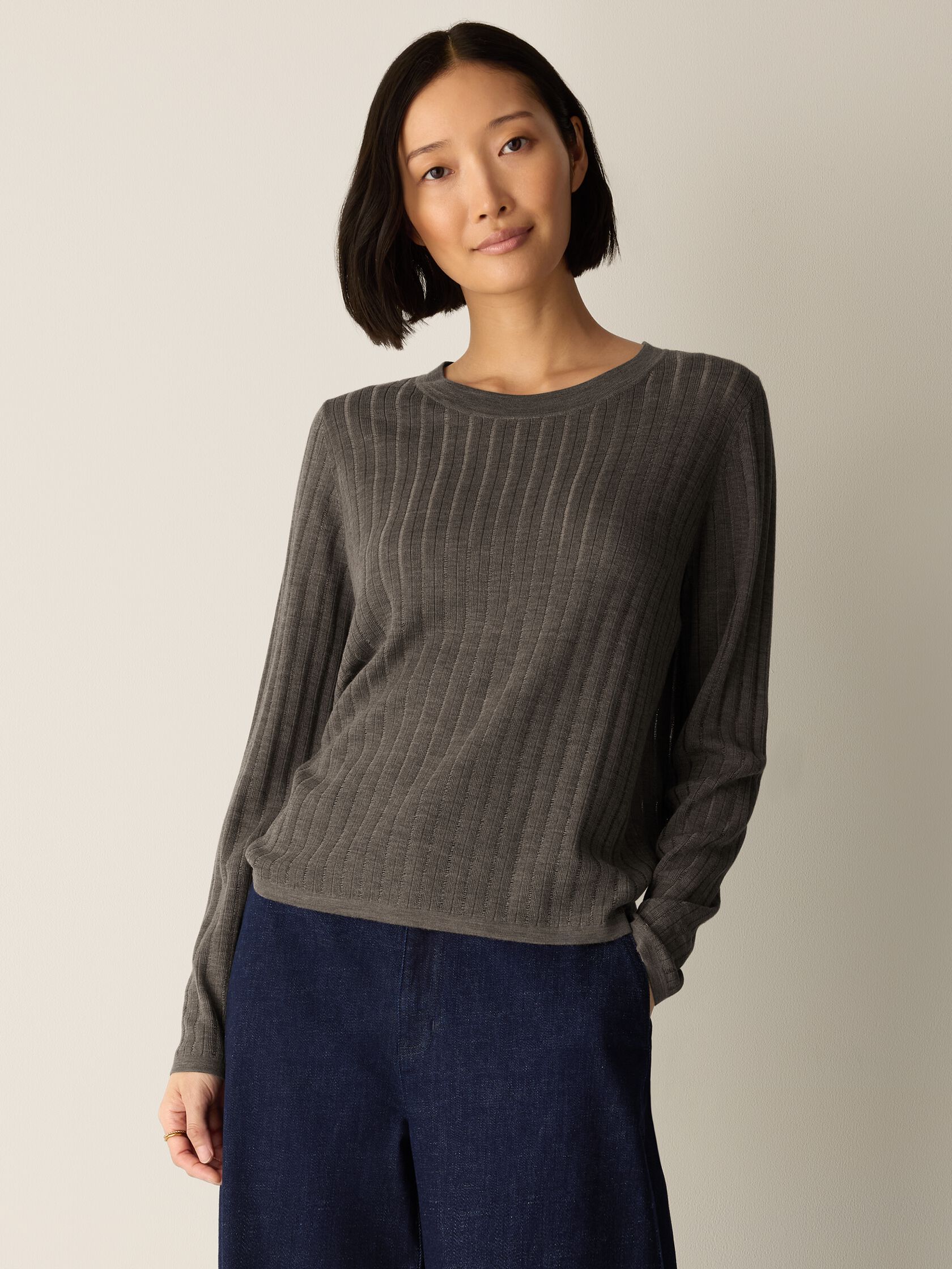 Superfine Merino Crew Neck Top in Regenerative Wool