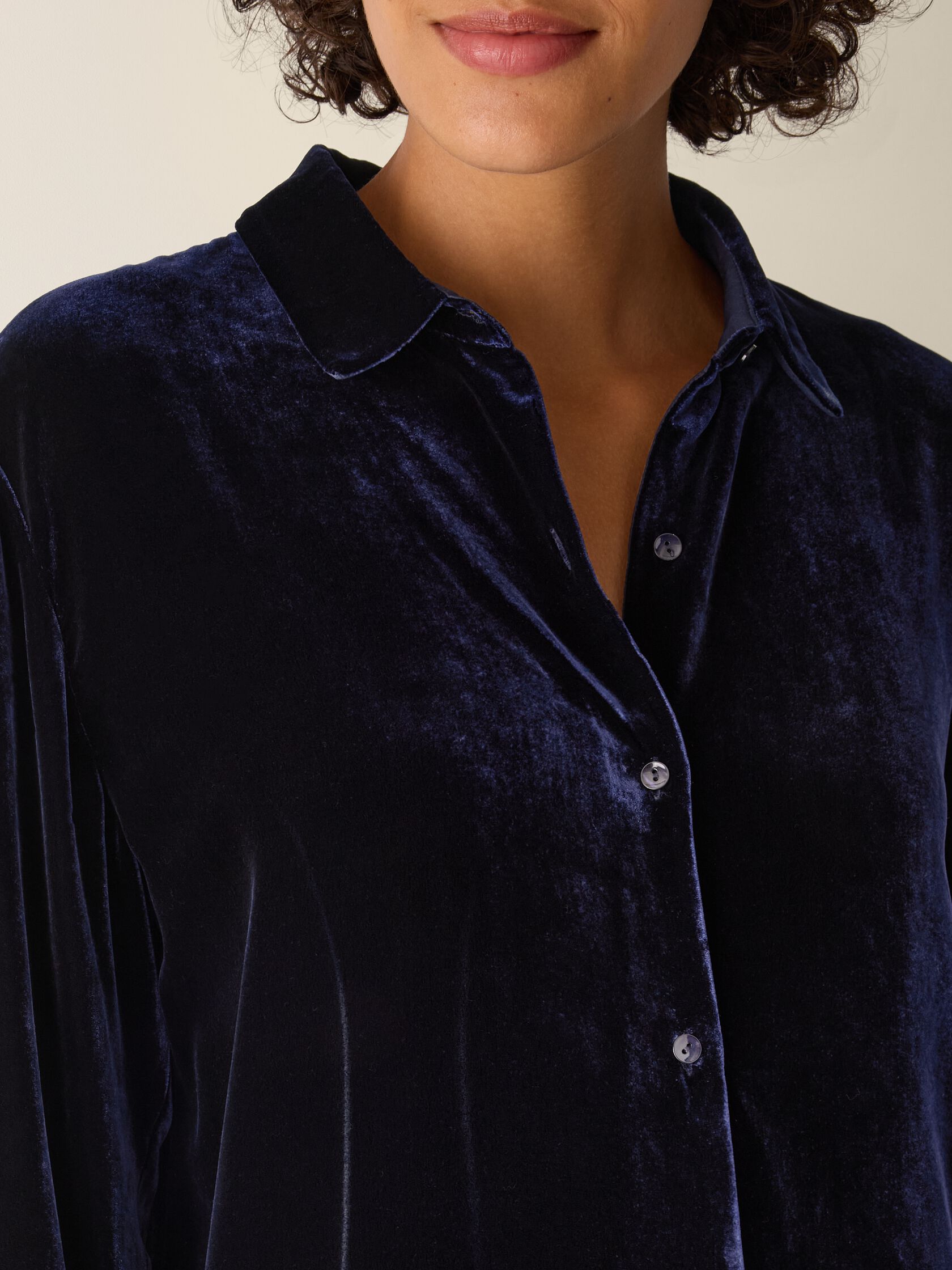 Velvet Classic Collar Shirt