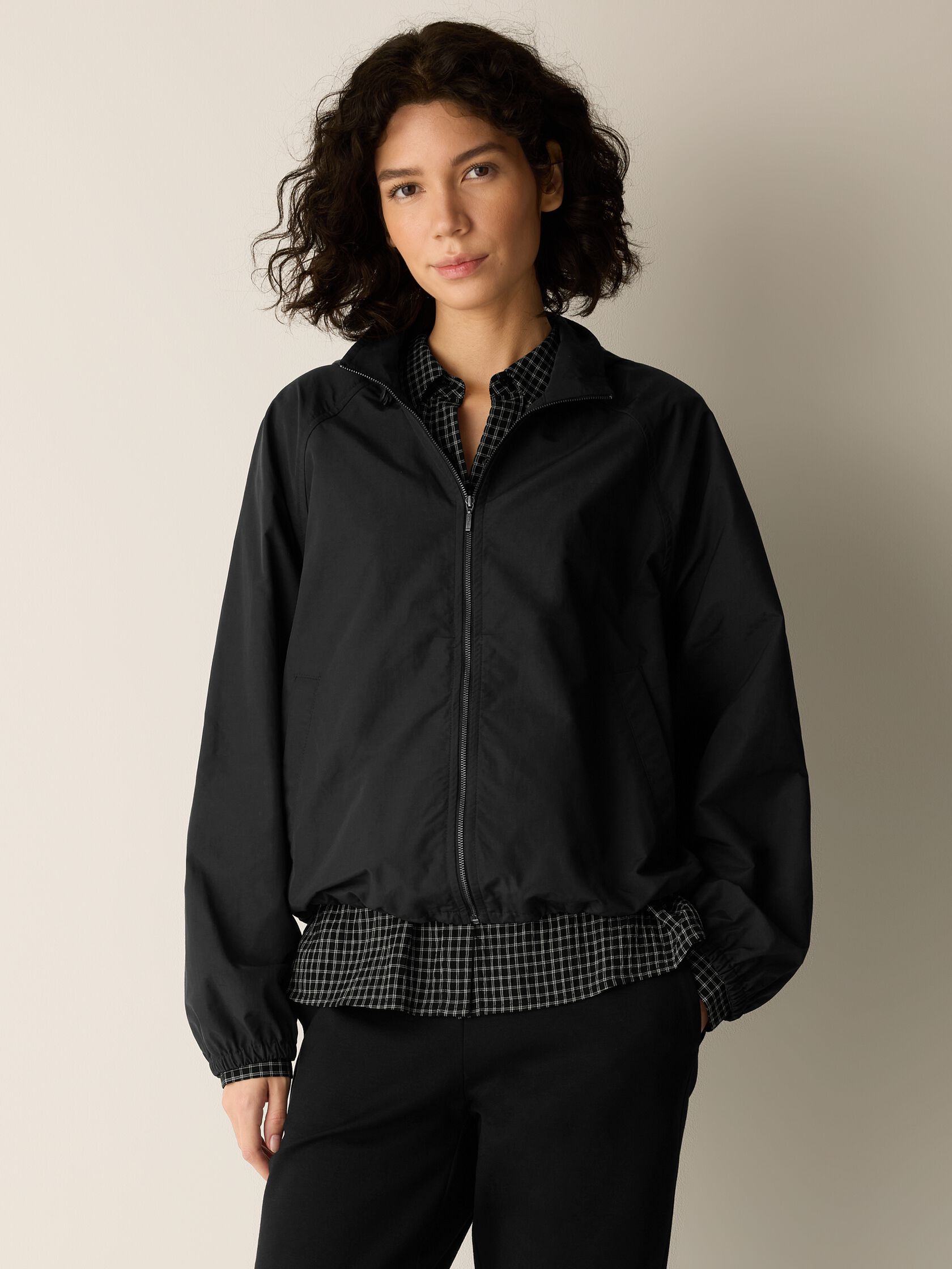 Light Cotton Nylon Hooded Coat
