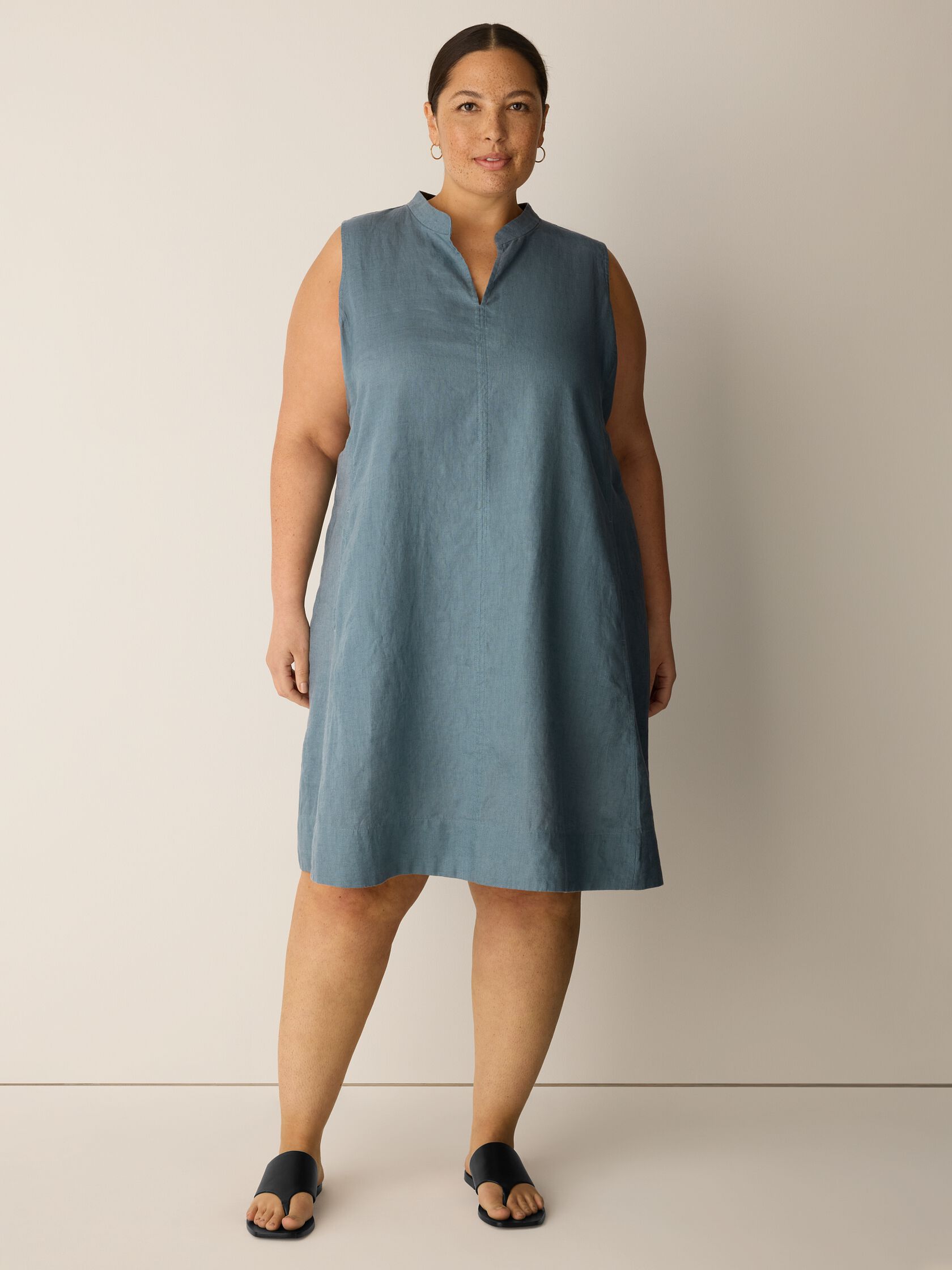 Organic Linen Split Neck Dress