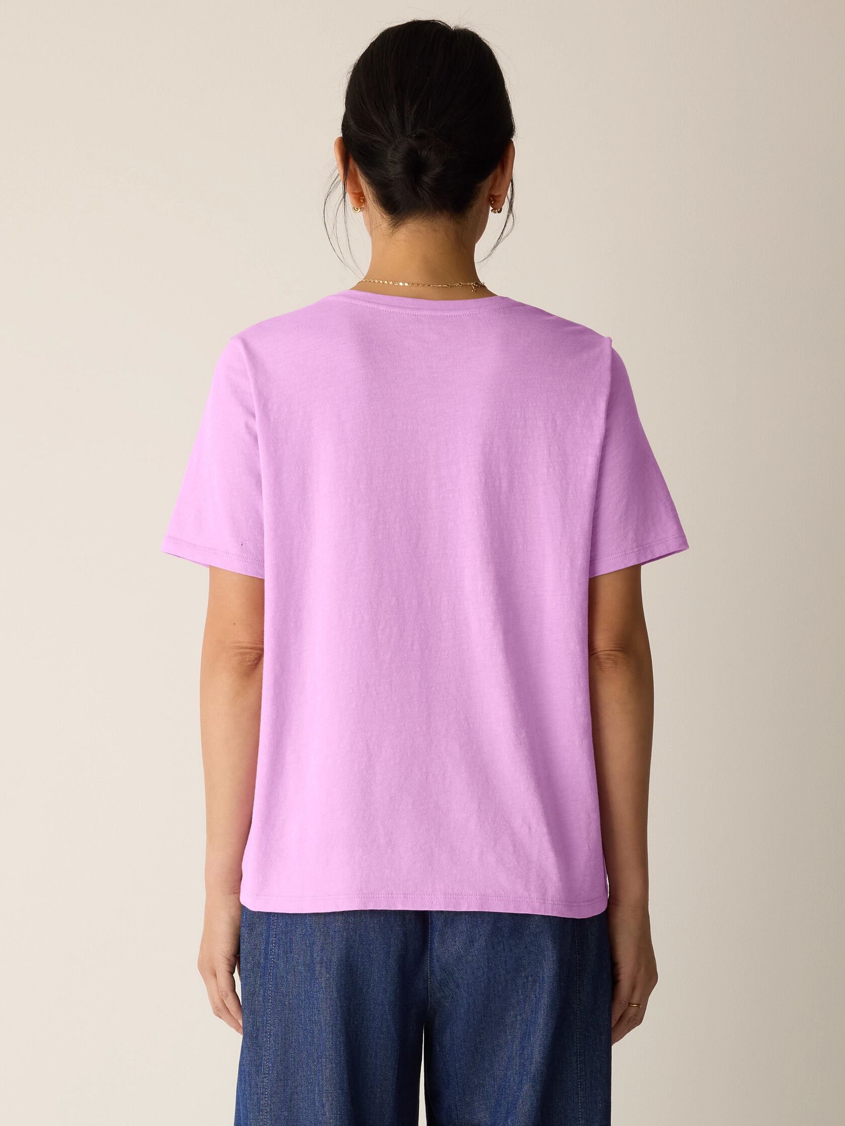 Organic Cotton Slubby Jersey V-Neck Tee