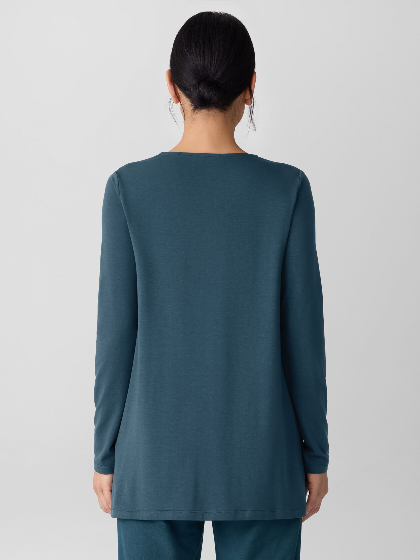 Fine Stretch Jersey Knit V-Neck Long Top