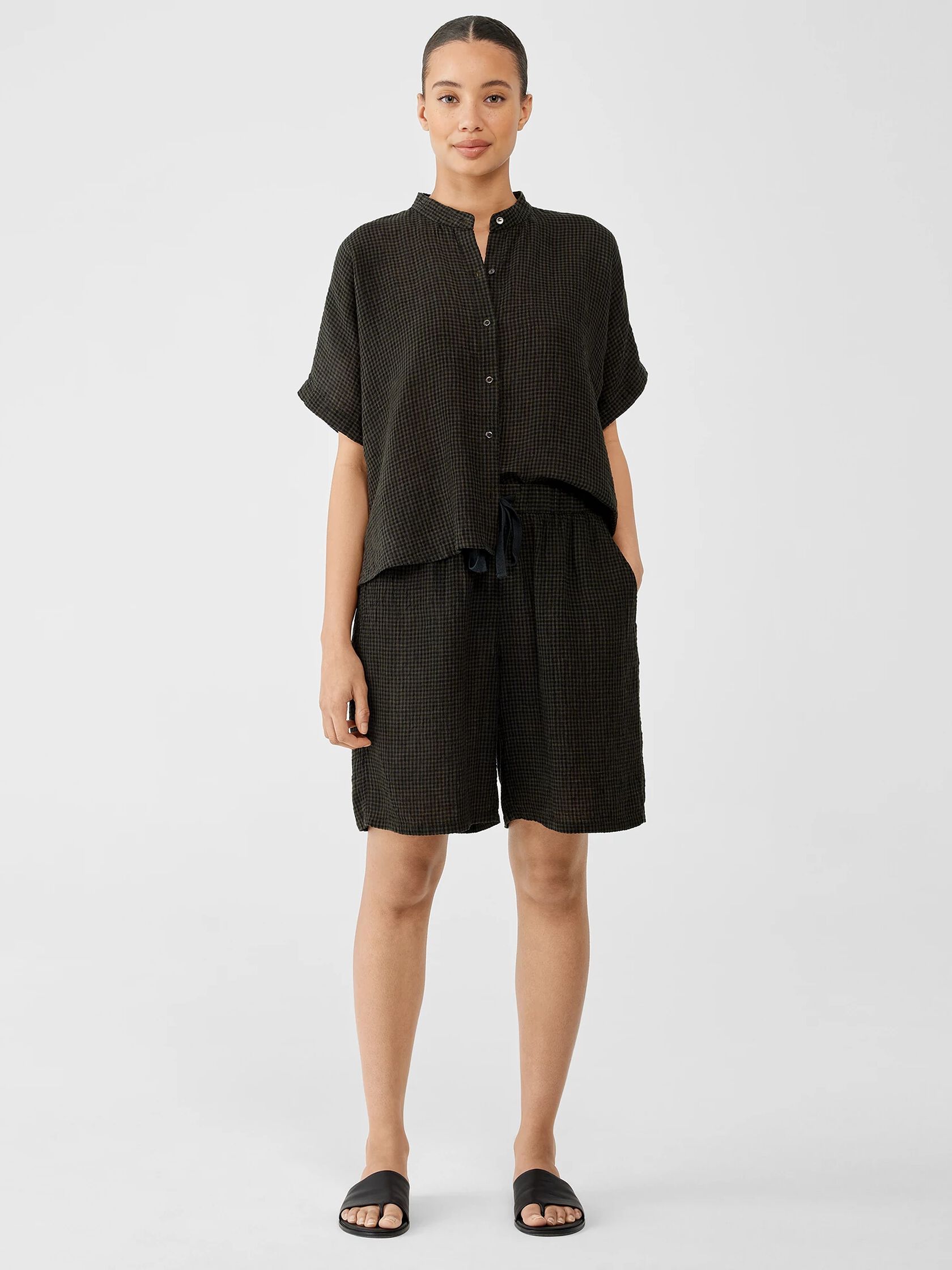 Puckered Organic Linen Shorts