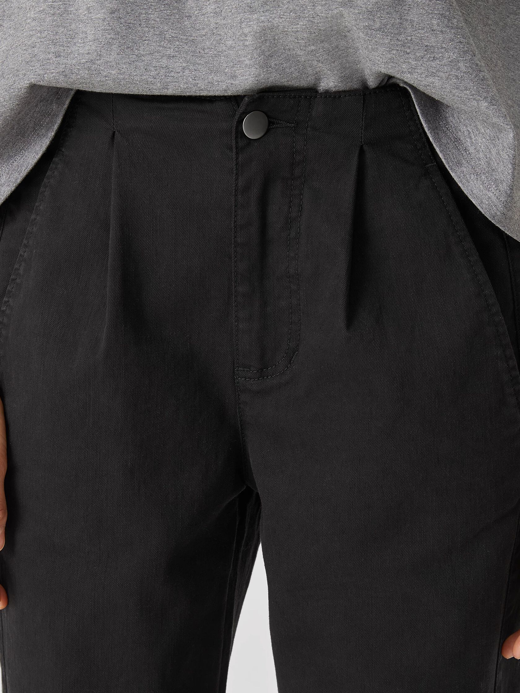 Organic Cotton Denim Tapered Pant