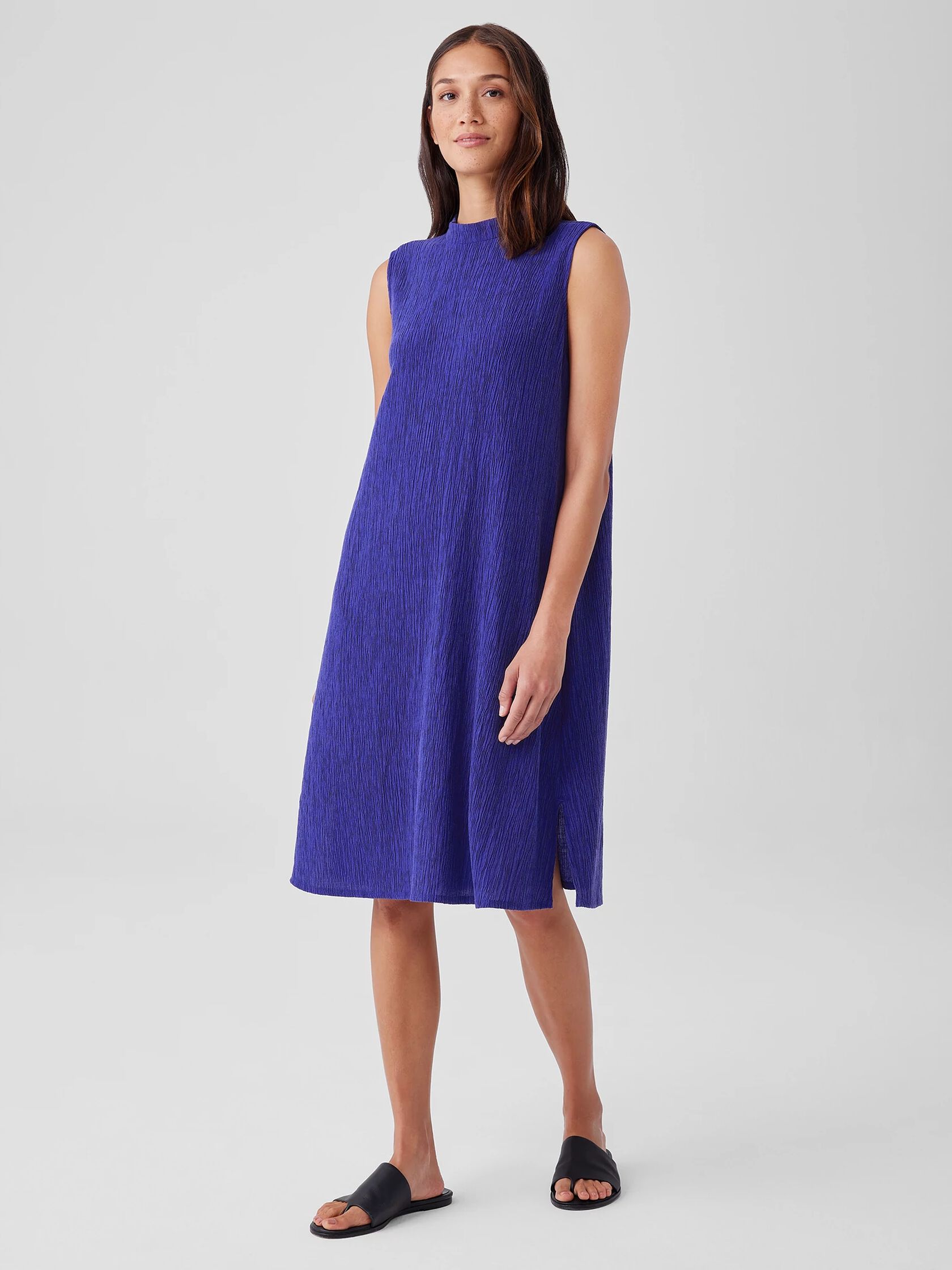 Woven Plissé Mock Neck Dress