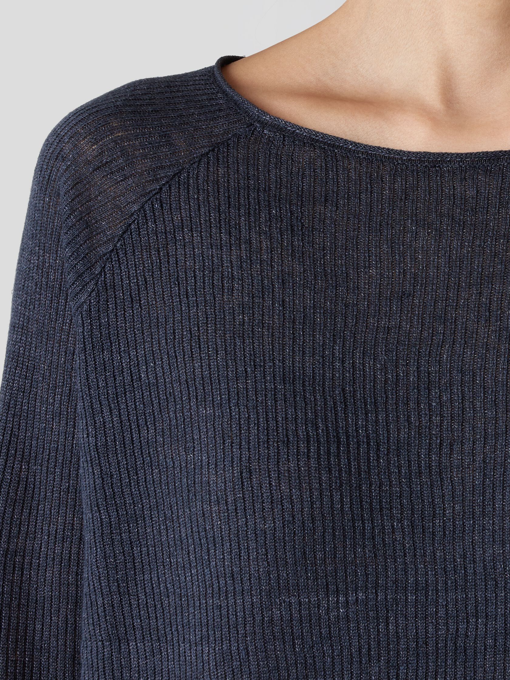 Organic Linen Délavé Bateau Neck Top
