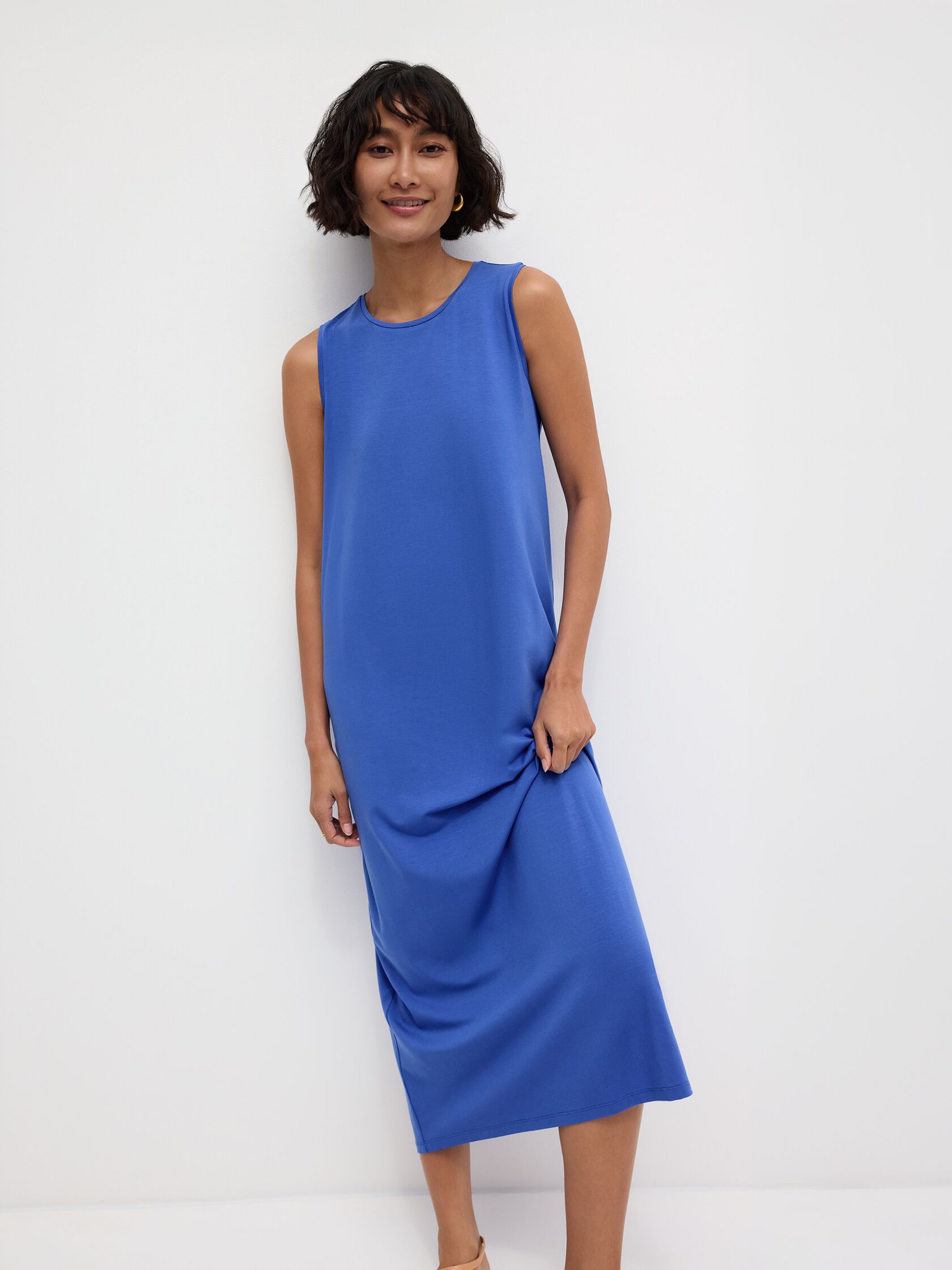 Stretch Jersey Knit Round Neck Dress
