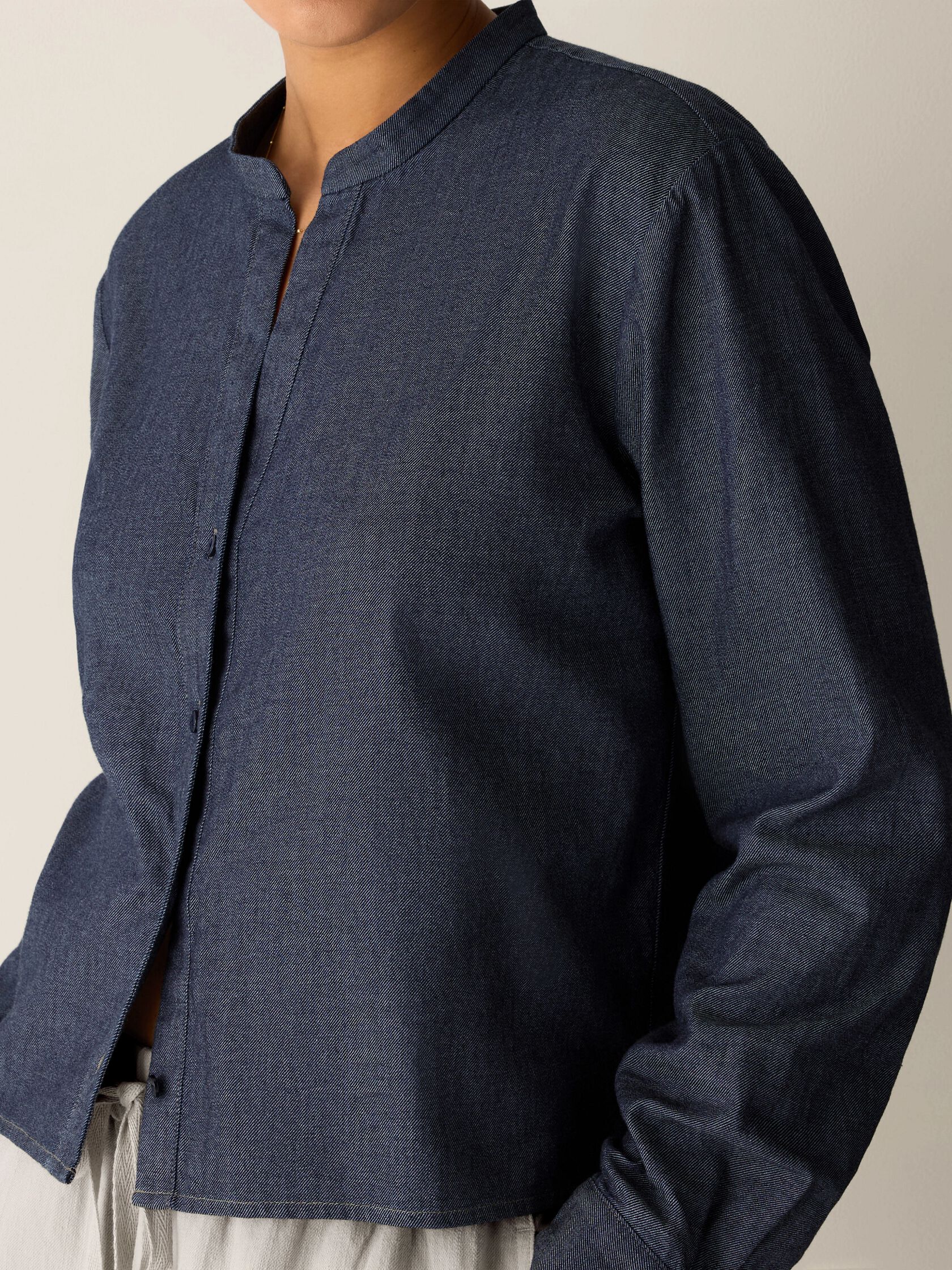 Airy Organic Cotton Twill Band Collar Shirt