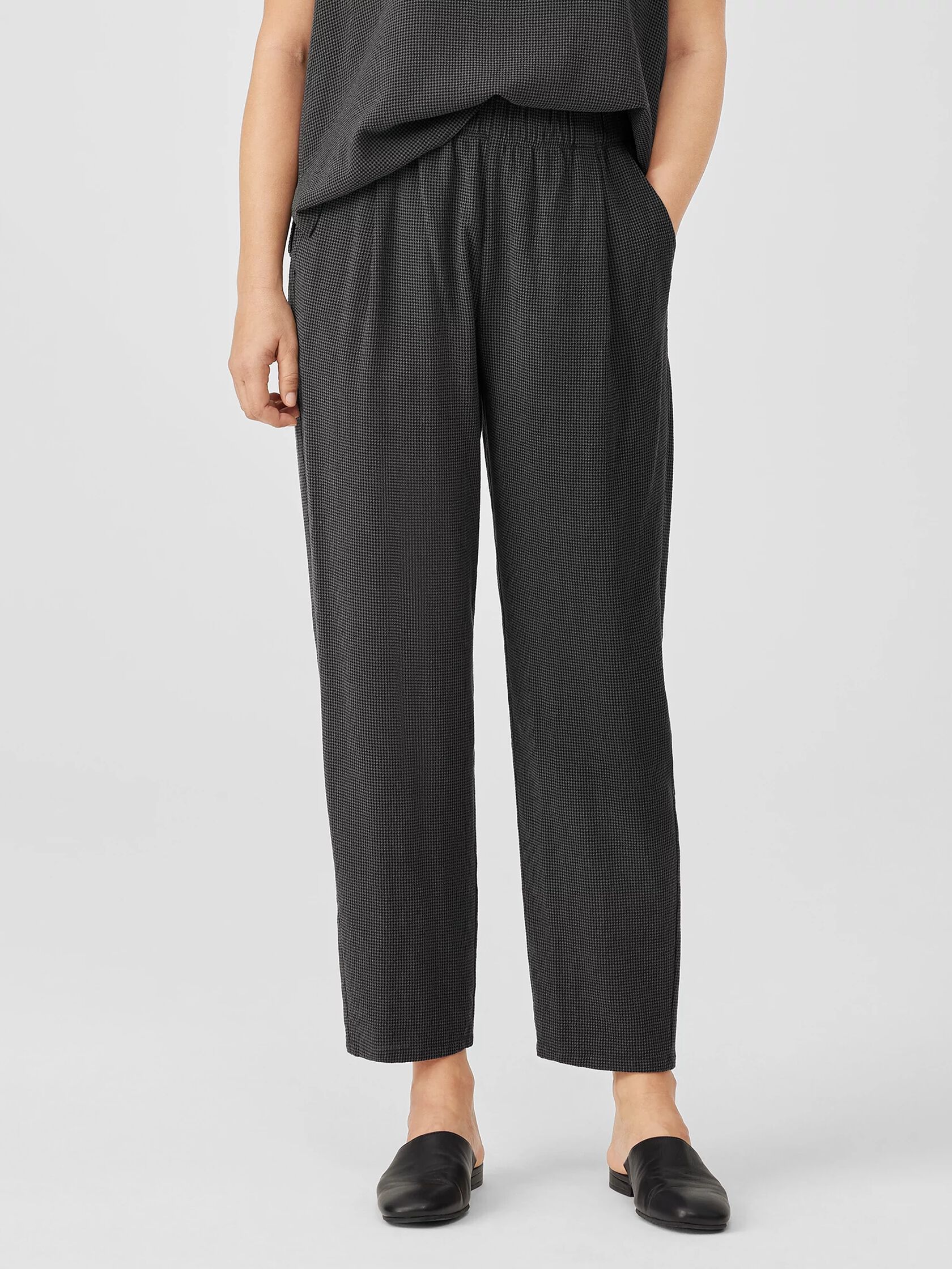Mini Check Crepe Tapered Pant