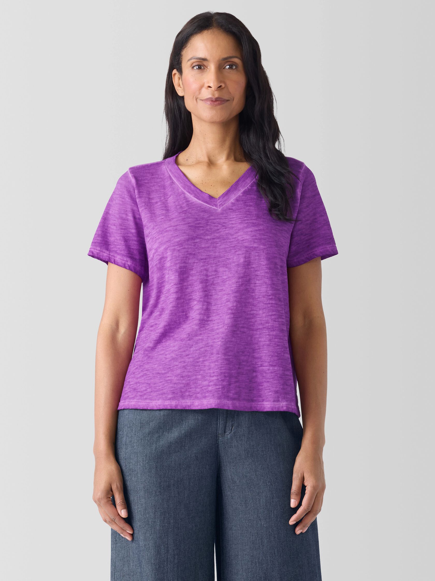 Organic Cotton Hazy Slub V-Neck Tee
