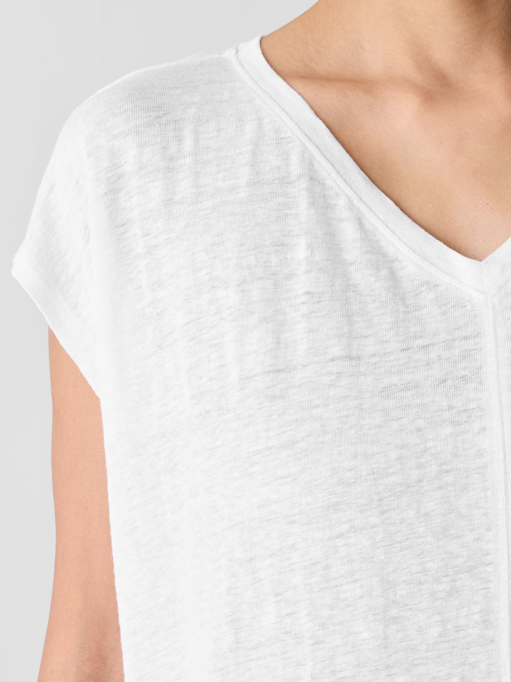 Organic Linen Jersey V-Neck Tee