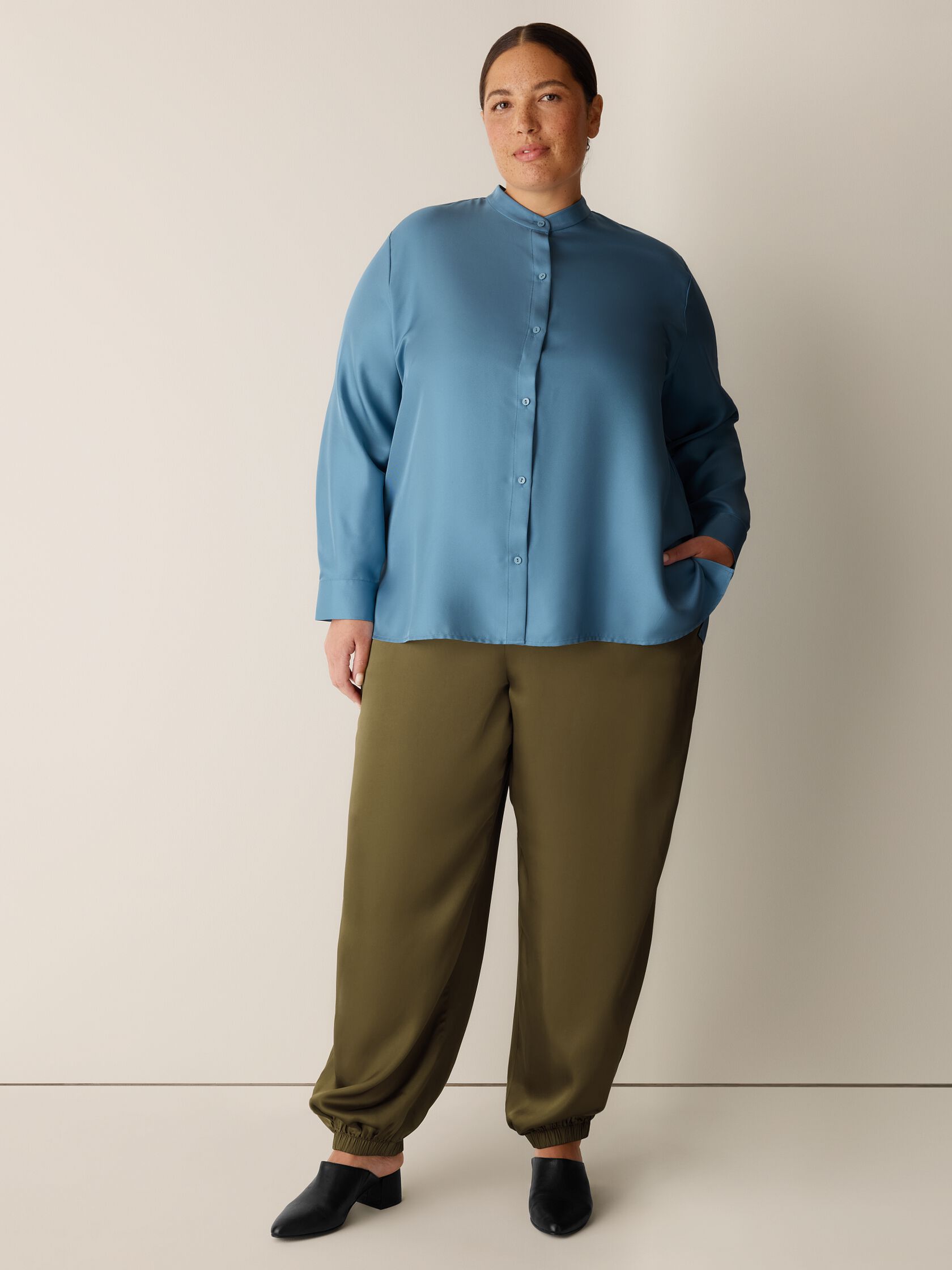 Silk Twill Band Collar Shirt