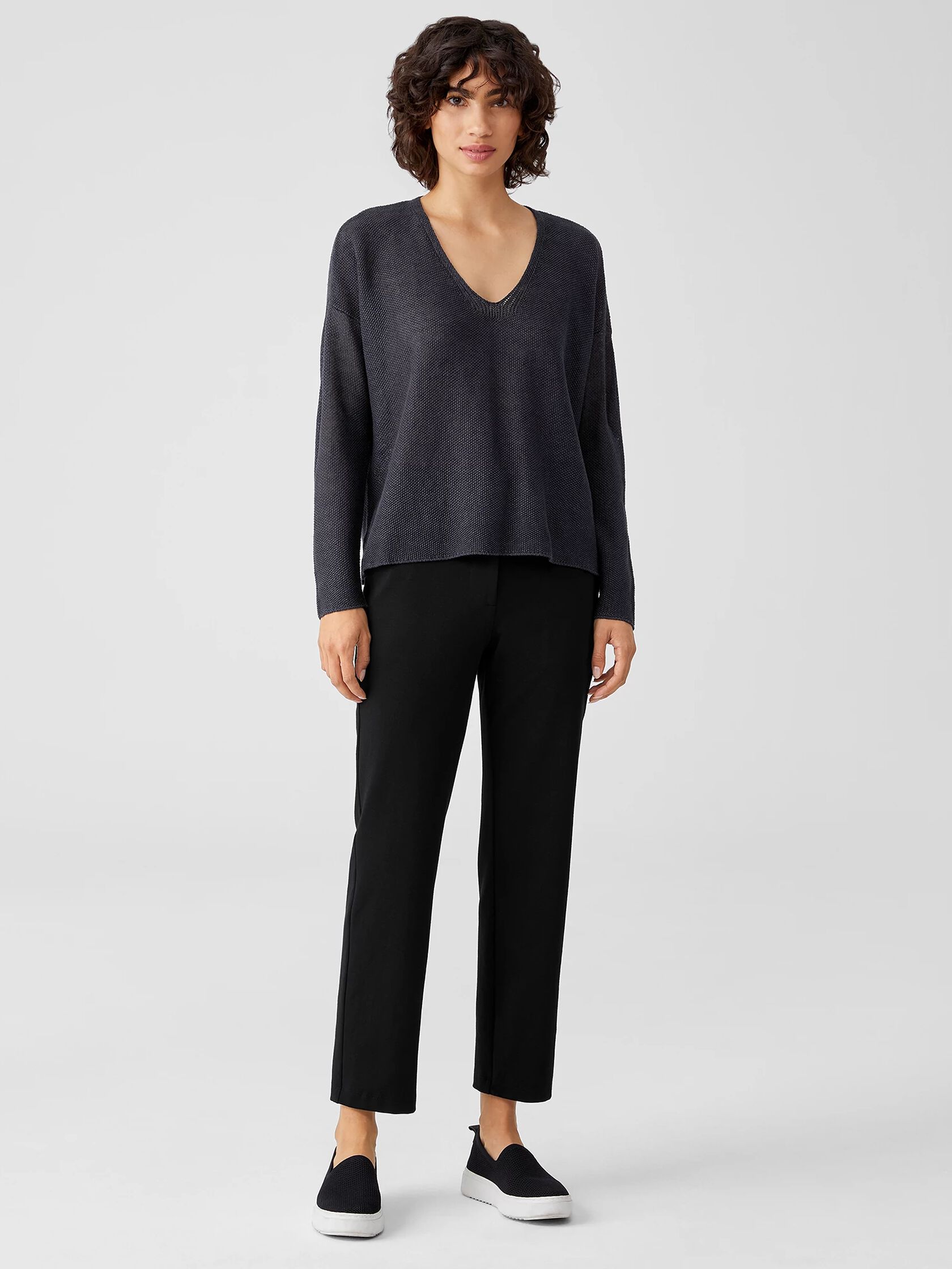 Organic Linen Delave V-Neck Top