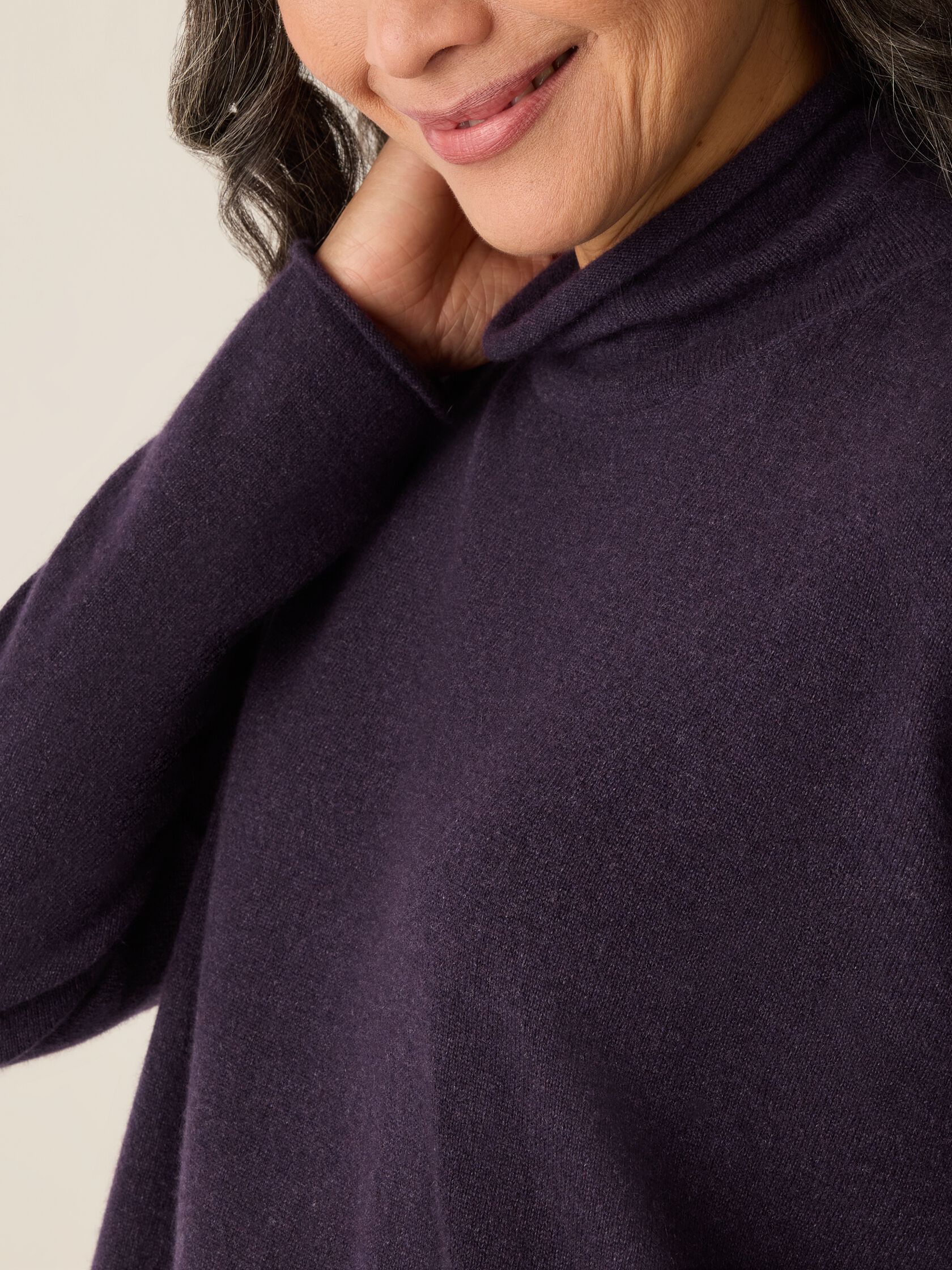 Italian Cashmere Turtleneck Top