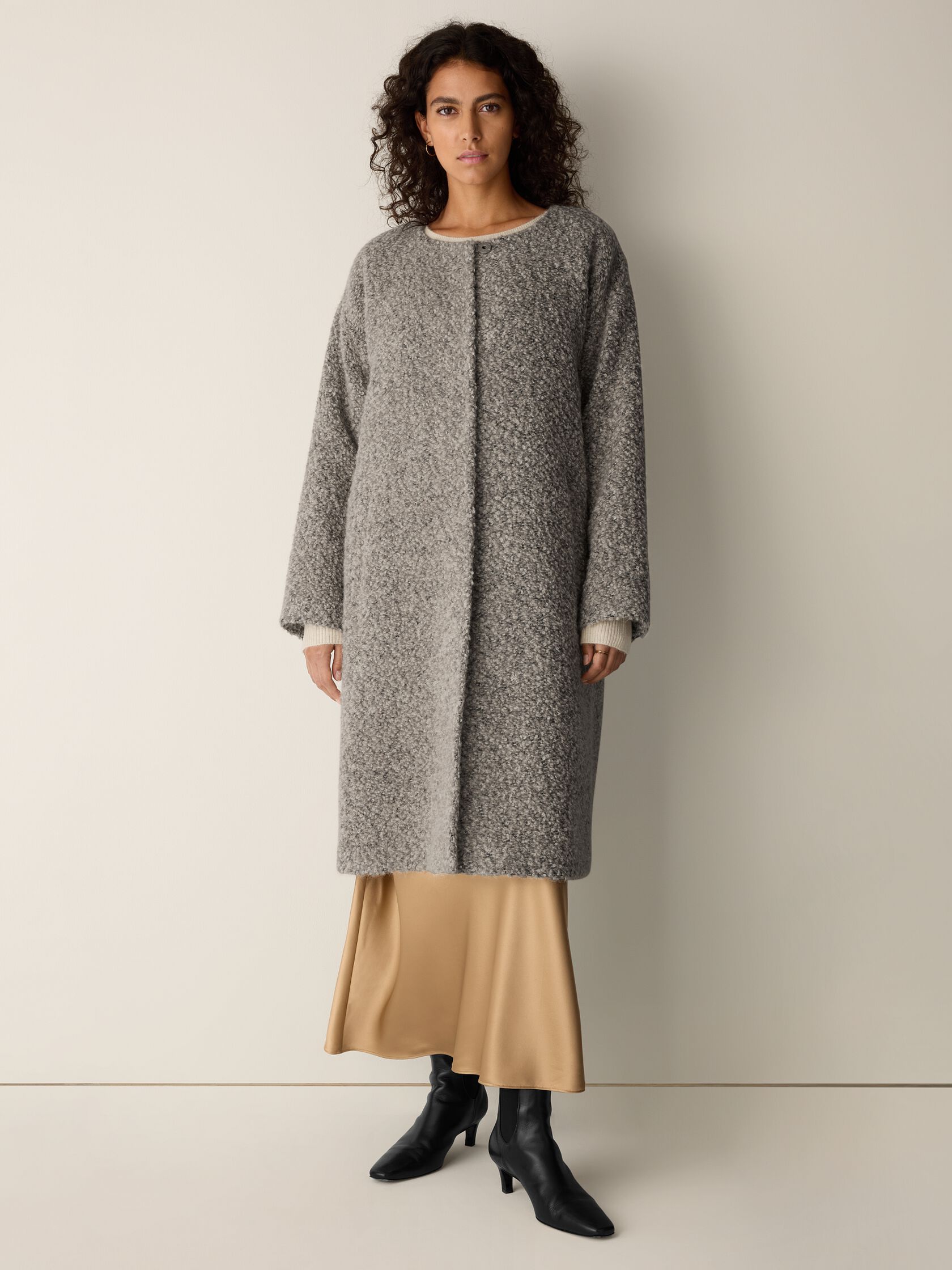 Curly Alpaca Wool Blend Round Neck Coat