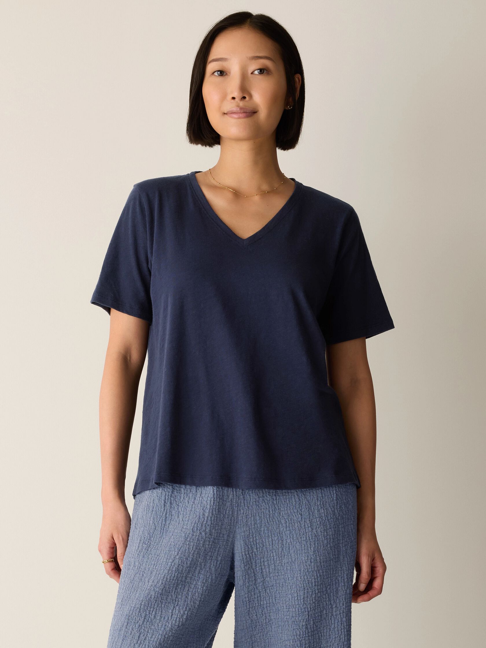 Organic Cotton Slubby Jersey V-Neck Tee