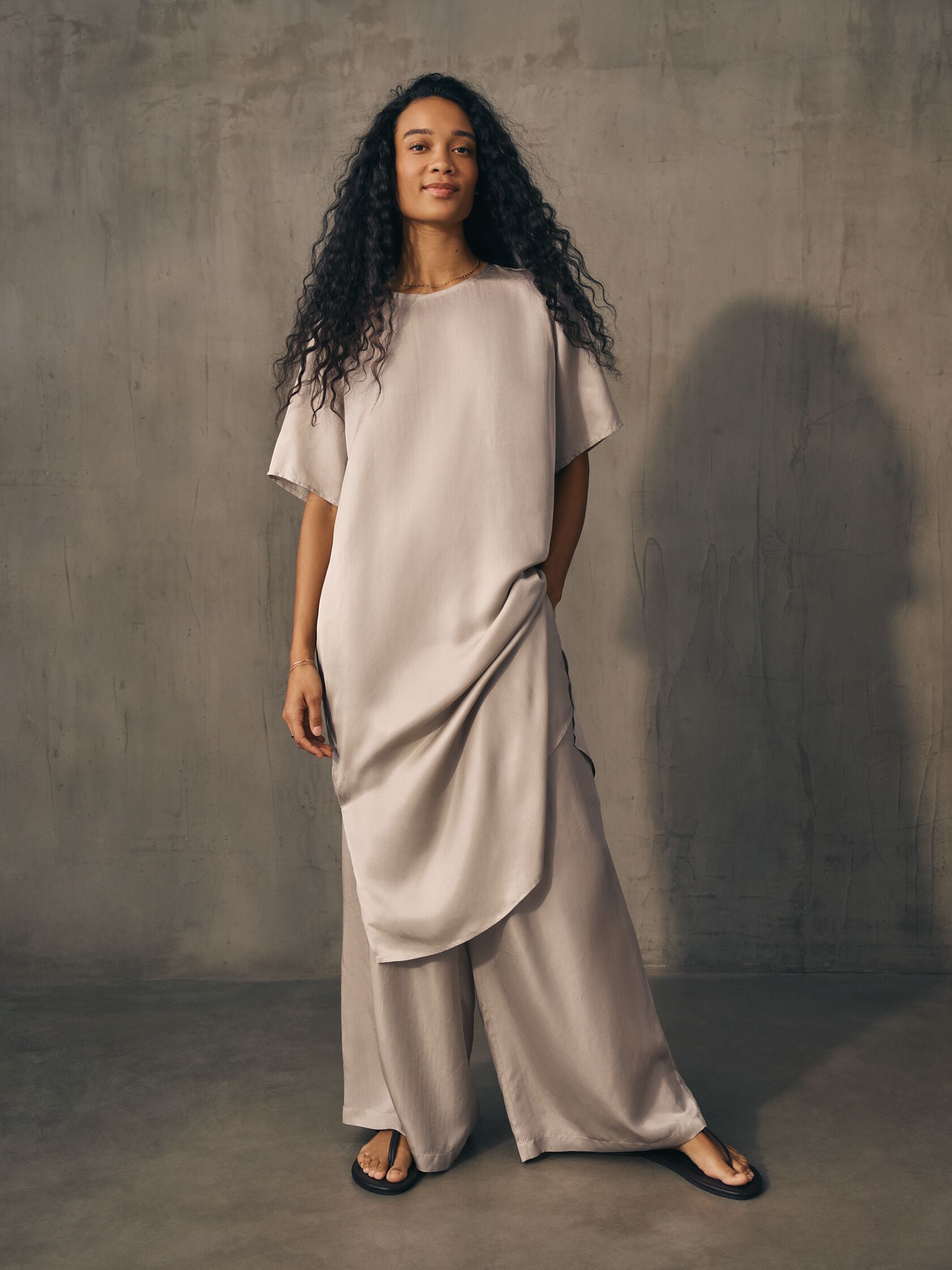 Lightweight Satin Shimmer Full-Length Wide Pant