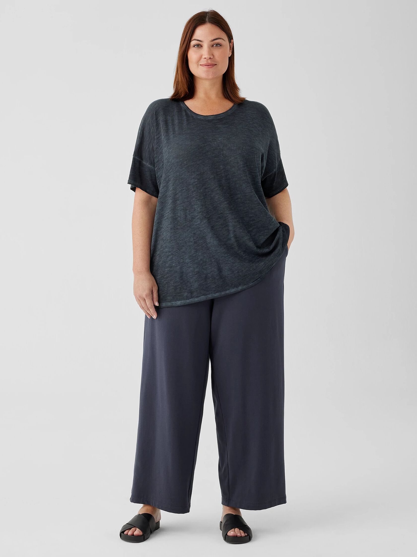 Organic Cotton Hazy Slub Crew Neck Tee