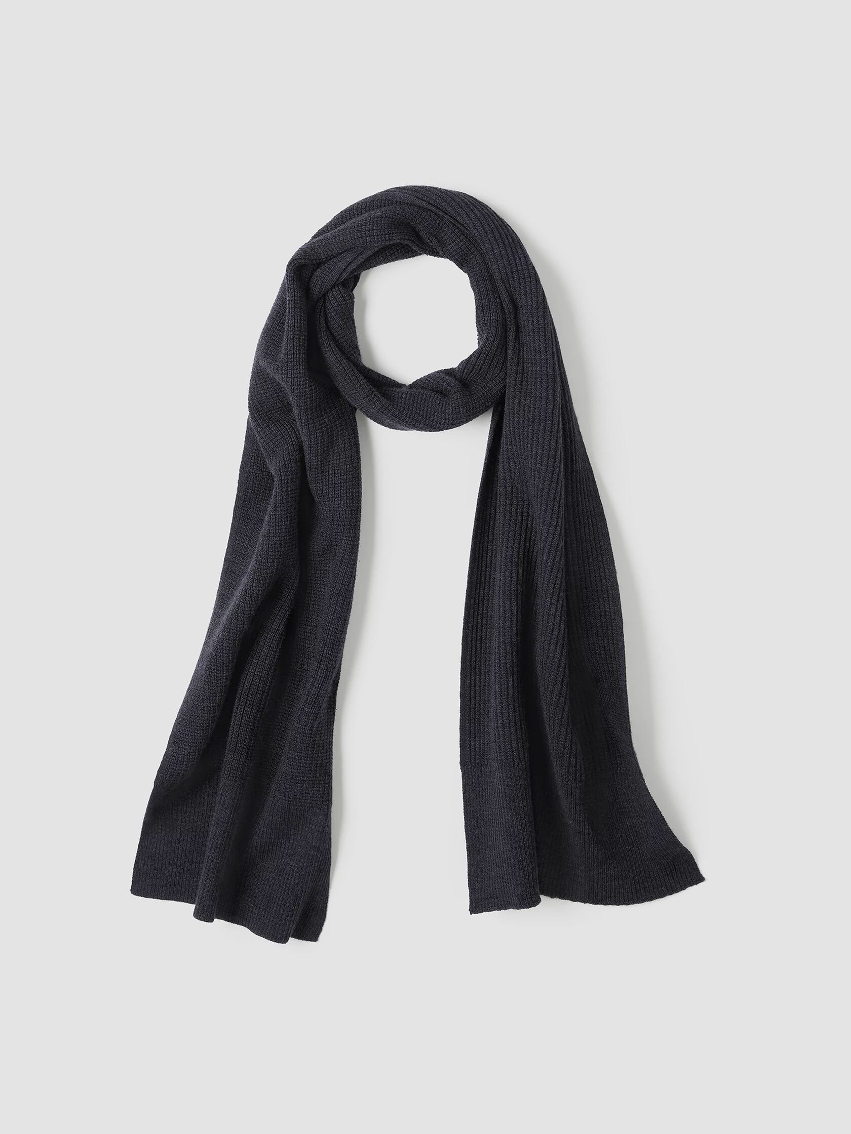 Merino Thermal Rib Scarf in Regenerative Wool