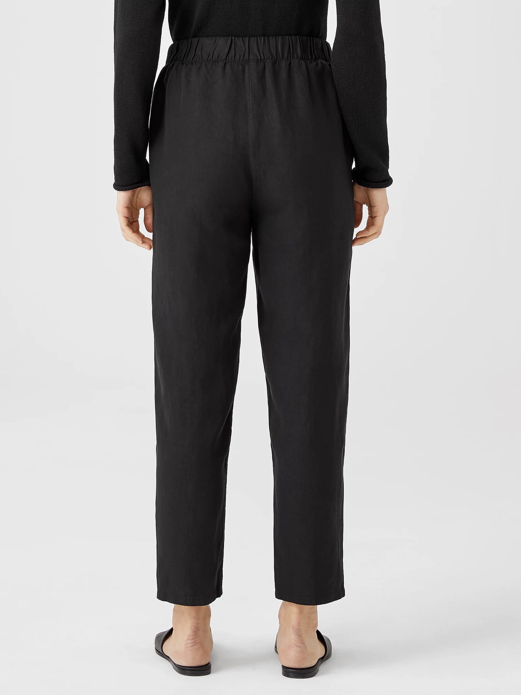 Linen Blend Pleated Tapered Pant