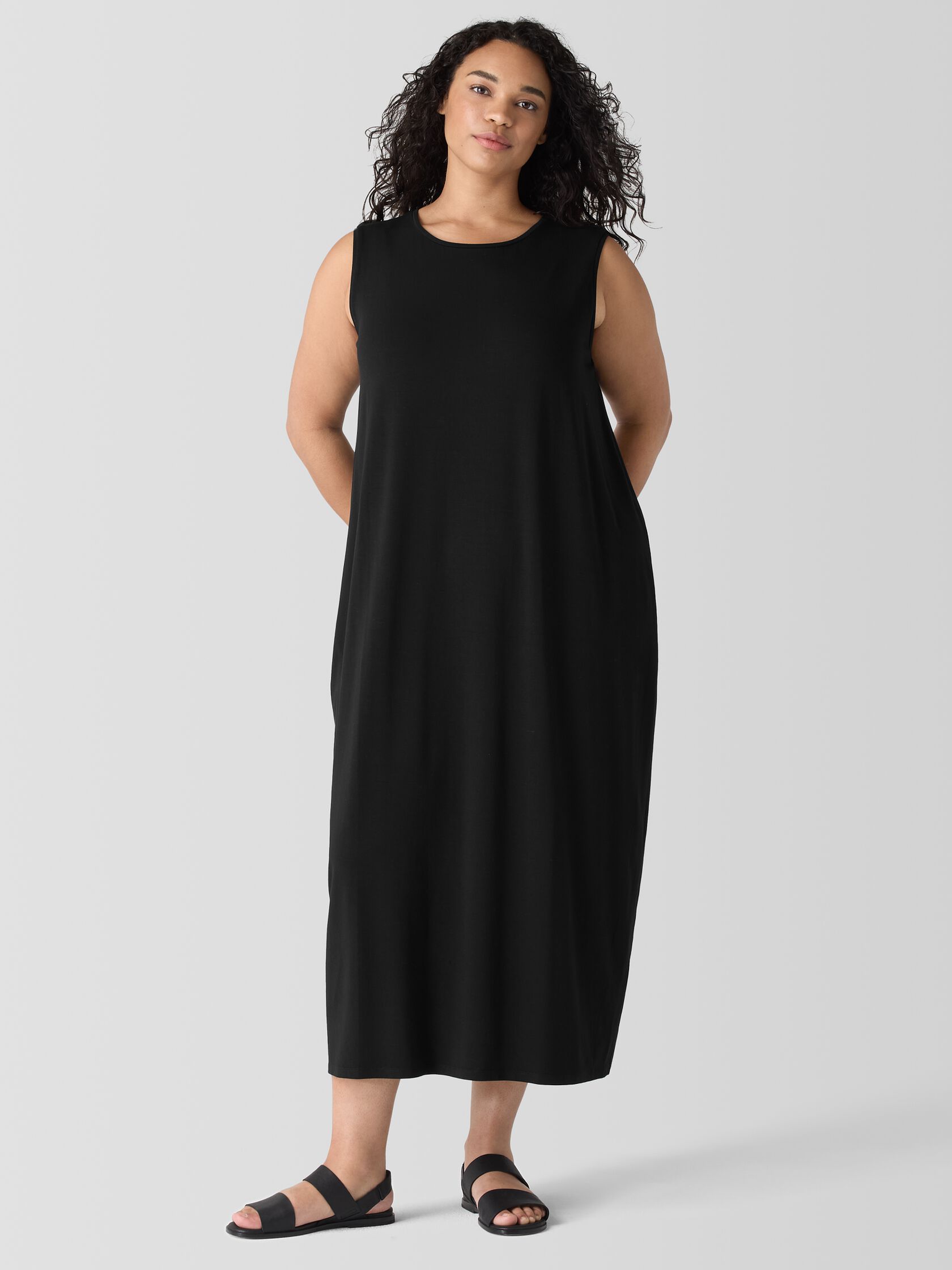 Stretch Jersey Knit Round Neck Dress