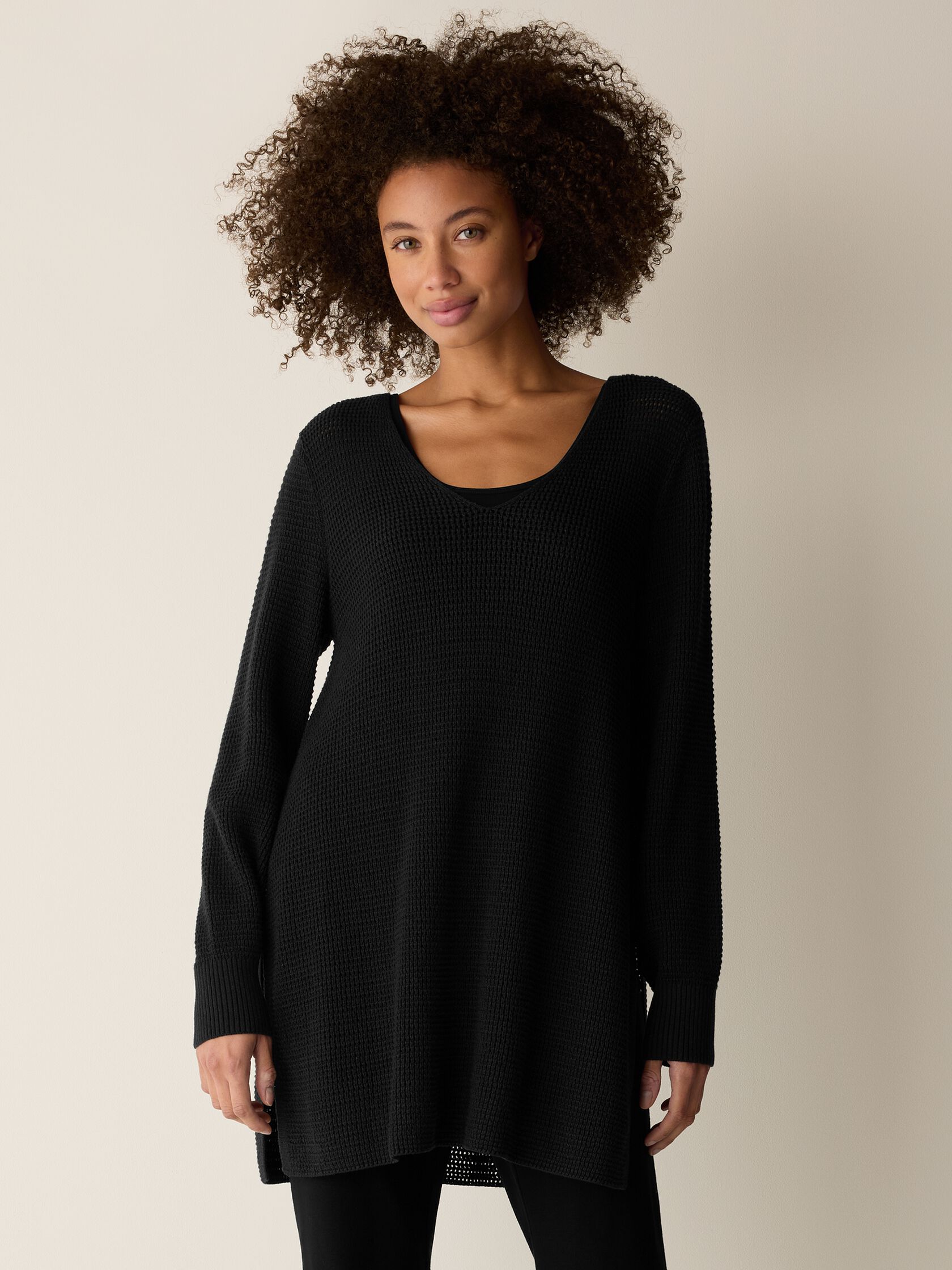 Peruvian Cotton Blend V-Neck Long Top