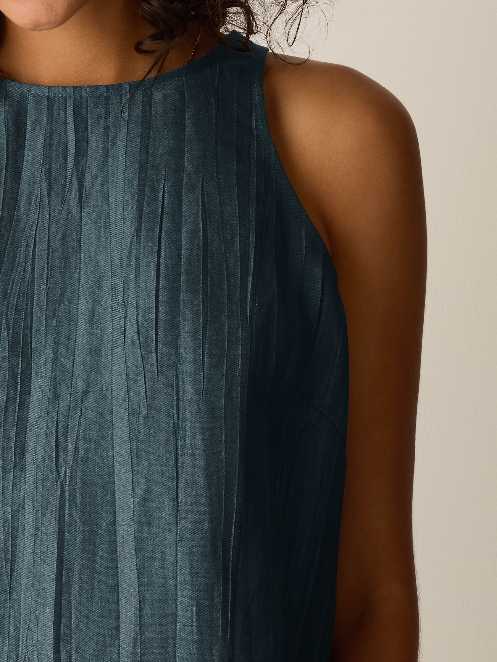 Linen Sheen Halter Neck Top