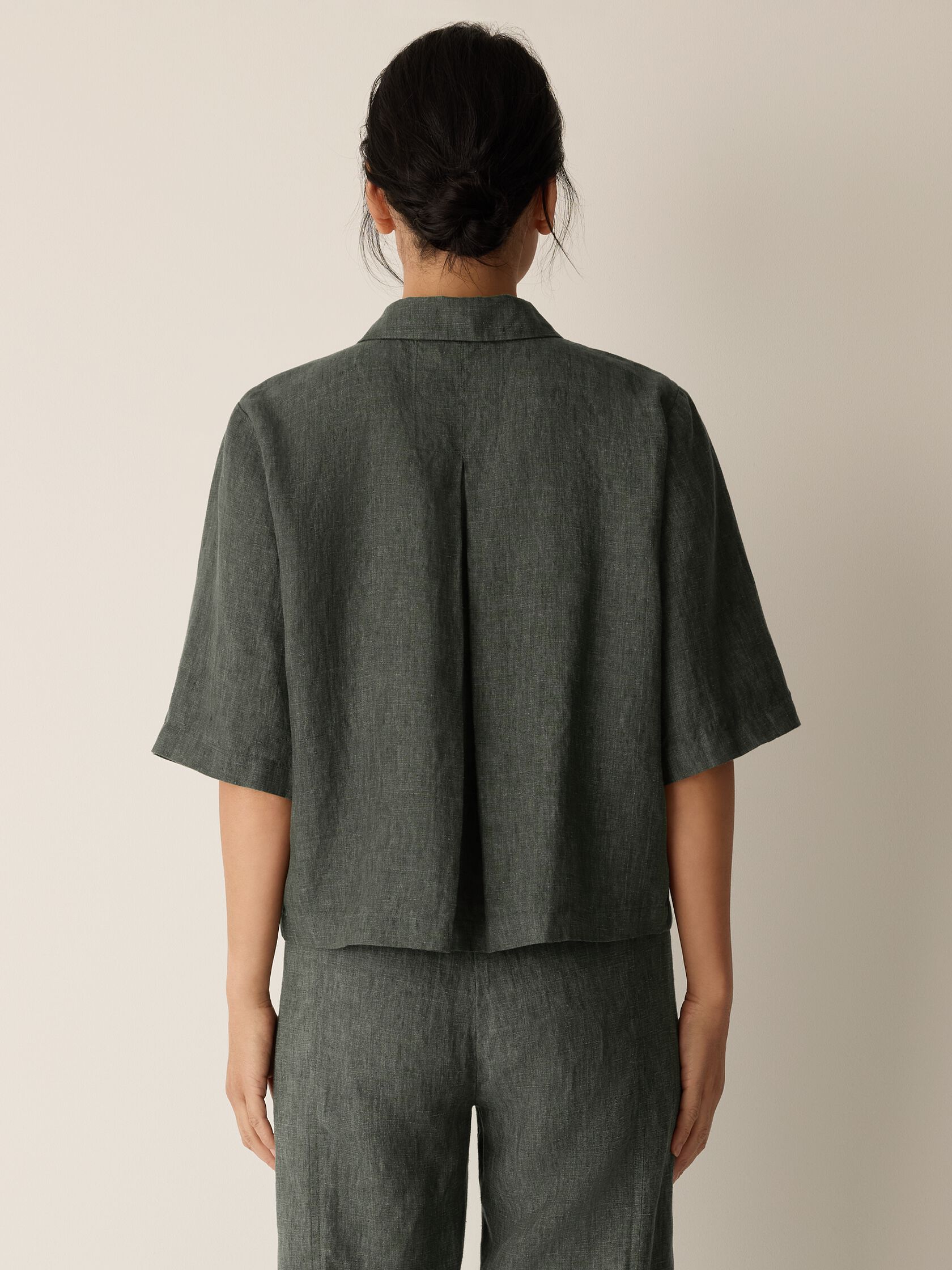 Washed Organic Linen D&eacute;lav&eacute; Elbow-Sleeve Top