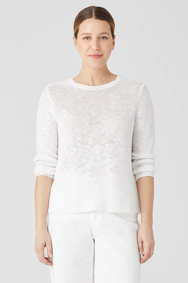 V-Neck Hardware One-Piece Swimsuit V-Neck Hardware One-Piece Swimsuit