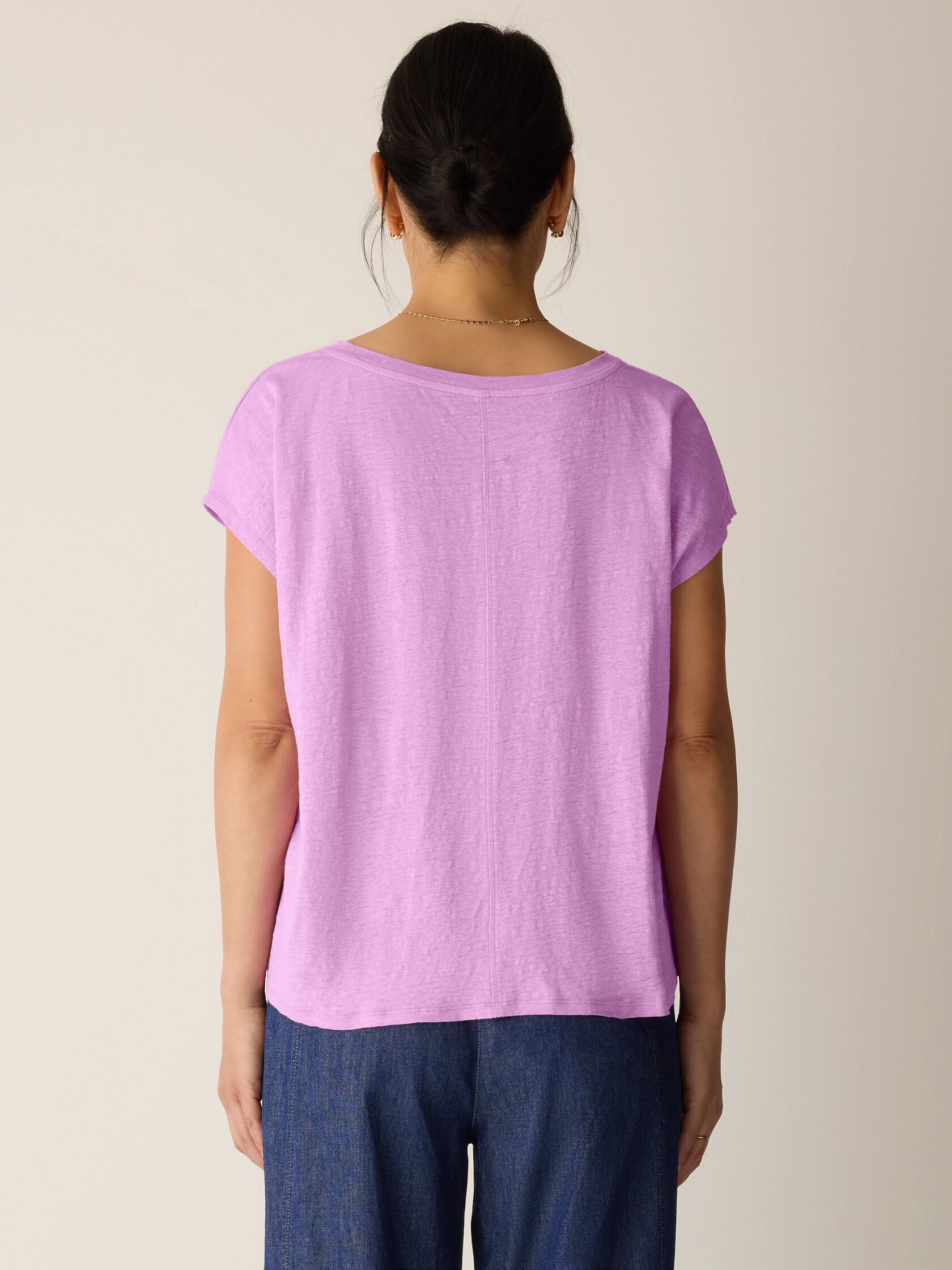 Organic Linen Jersey V-Neck Tee