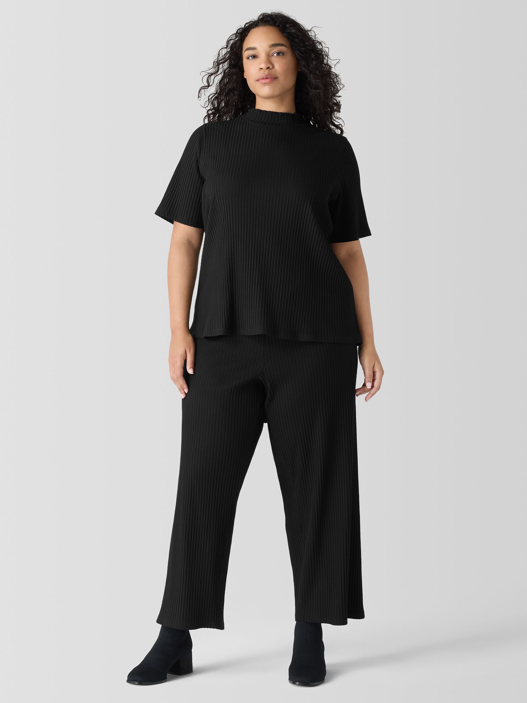 Textured Stretch Rib Mock Neck Top