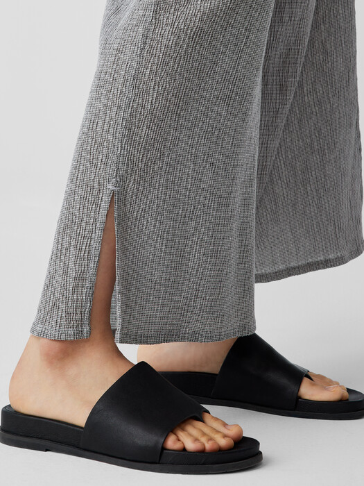 Woven Plissé Wide-Leg Pant