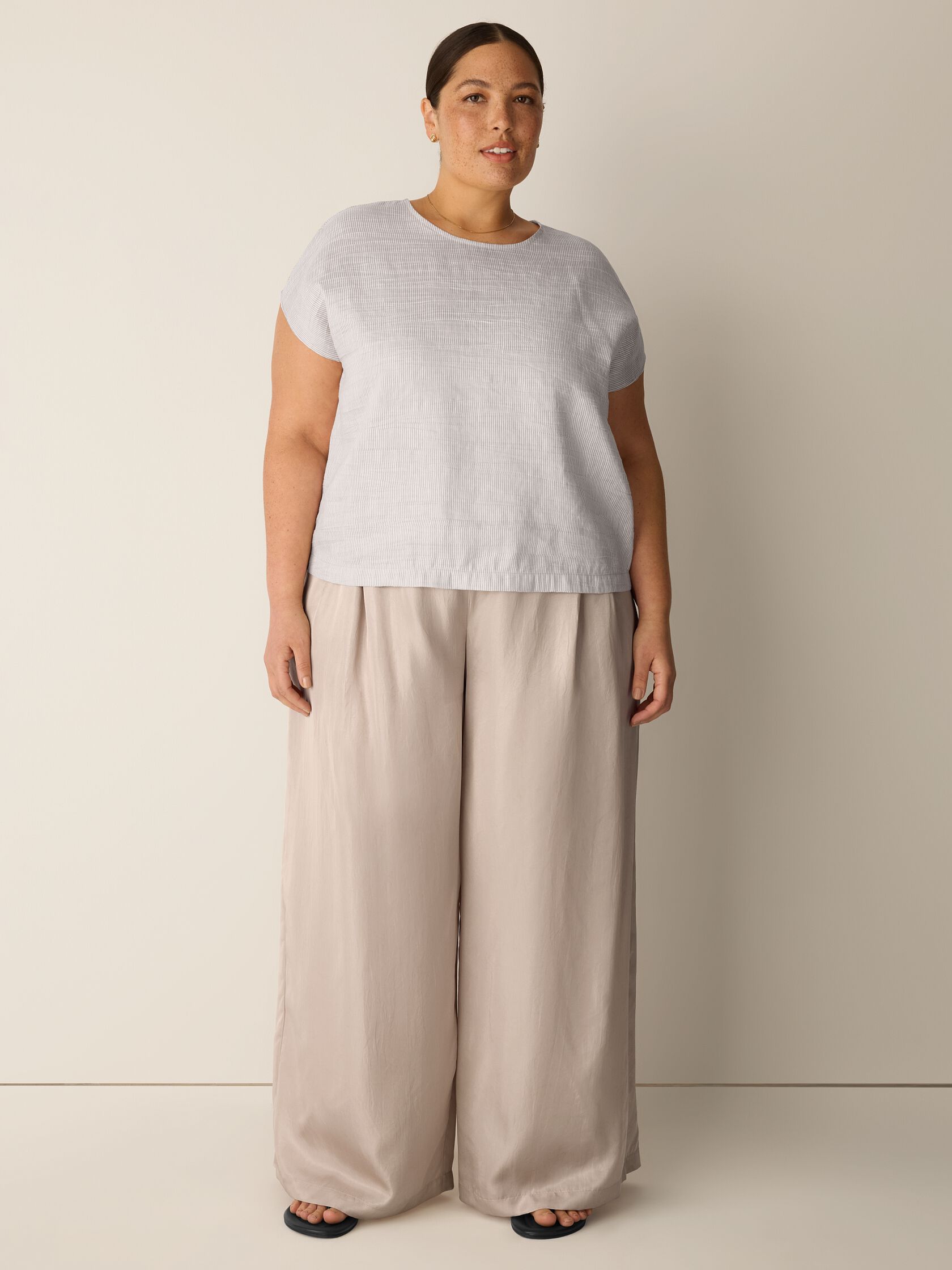 Lightweight Satin Shimmer Full-Length Wide Pant