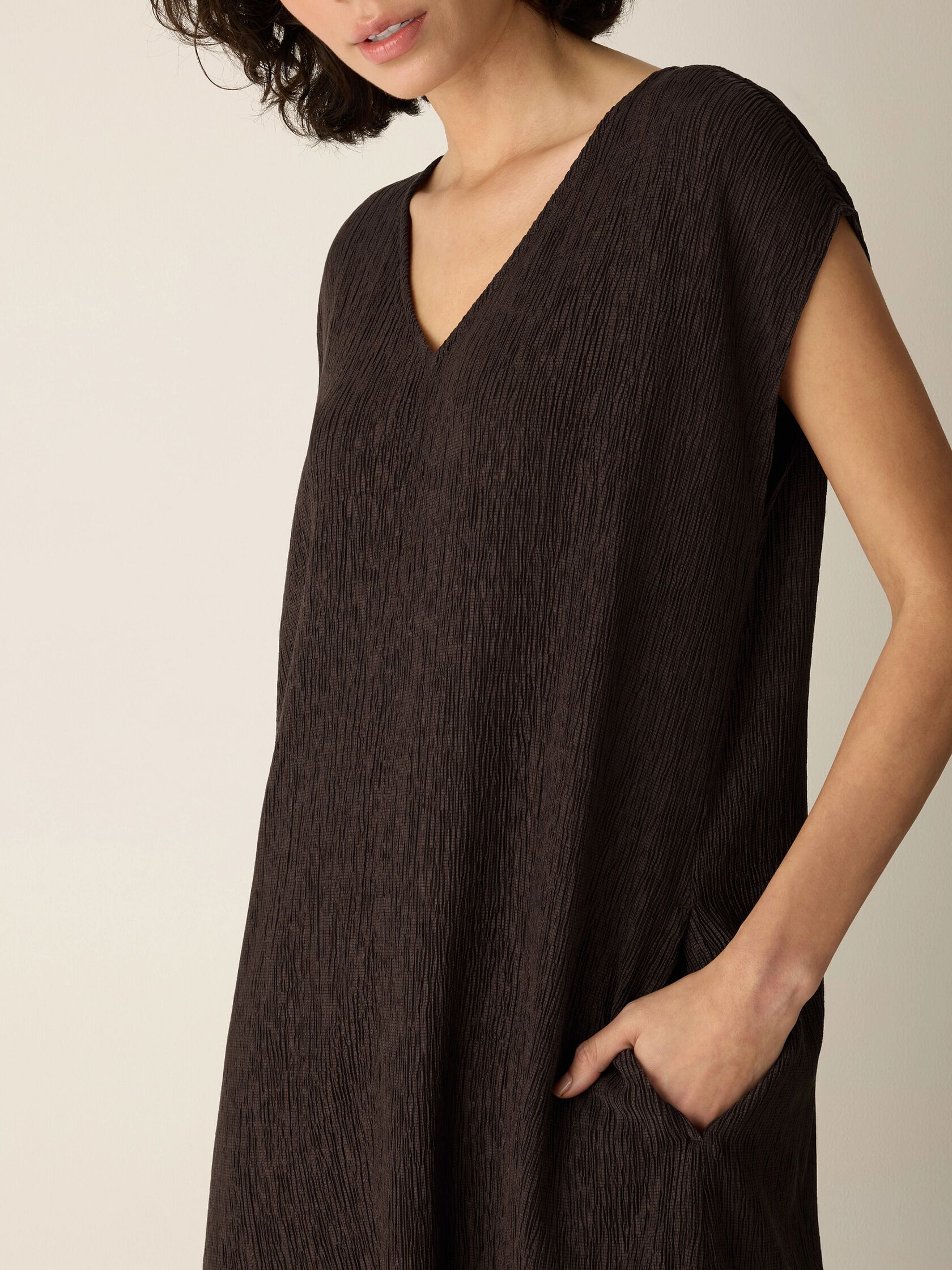 Woven Pliss&eacute; V-Neck Dress