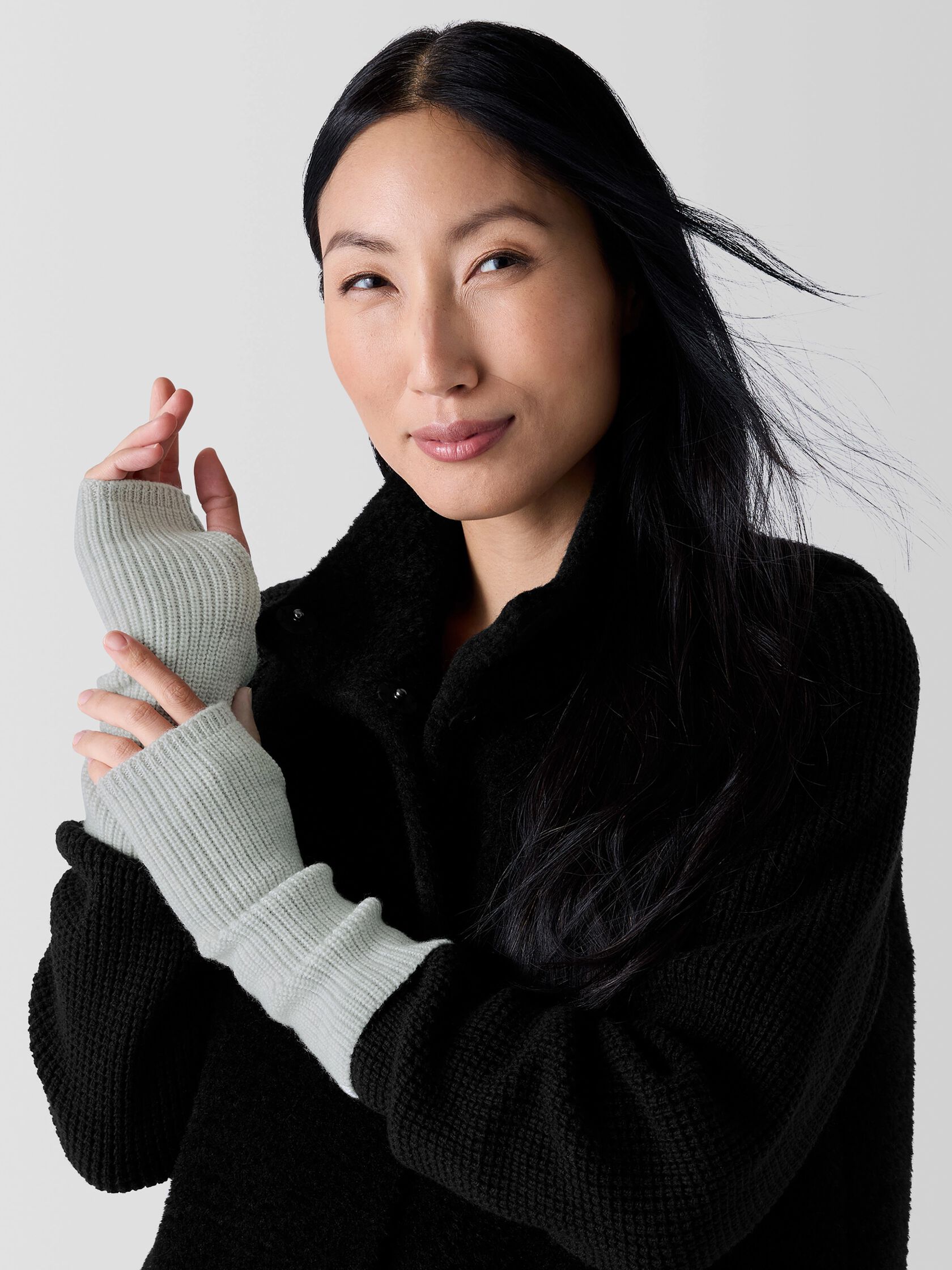 Merino Glovelettes in Regenerative Wool