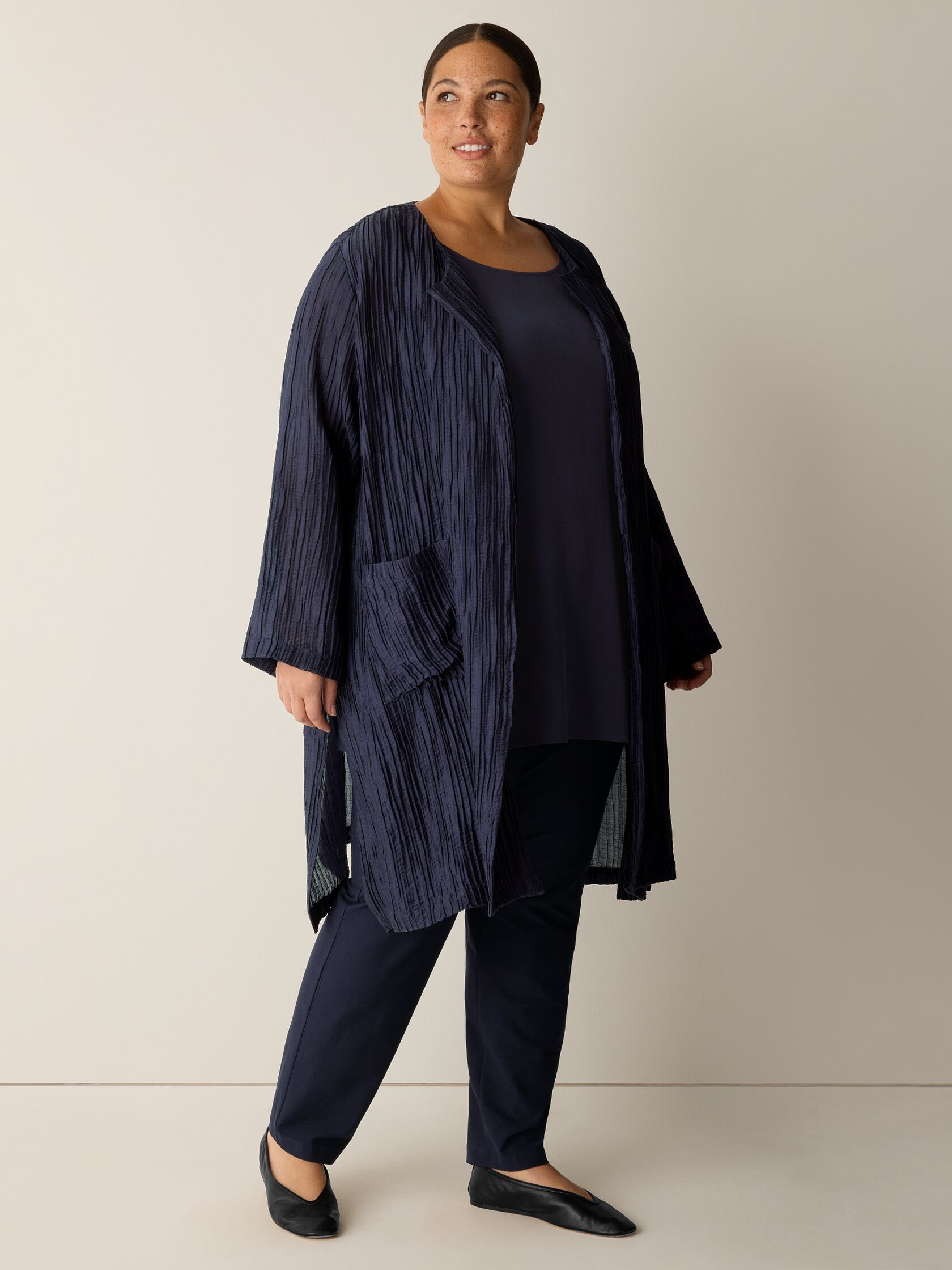 Crinkle Shimmer Round Neck Jacket