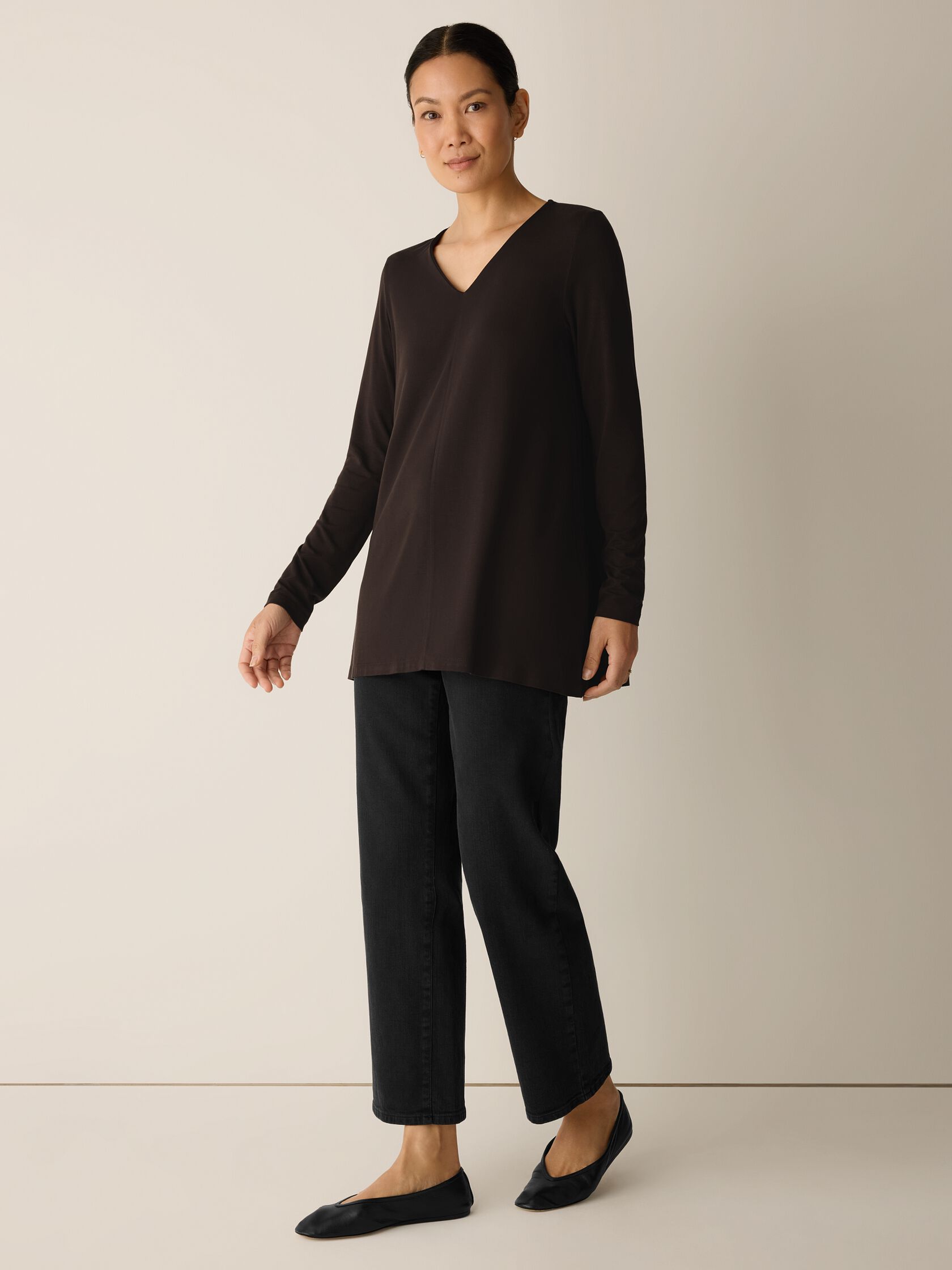 Fine Stretch Jersey Knit V-Neck Long Top