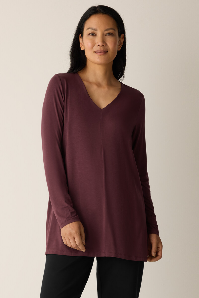 Fine Stretch Jersey Knit V-Neck Long Top Fine Stretch Jersey Knit V-Neck Long Top