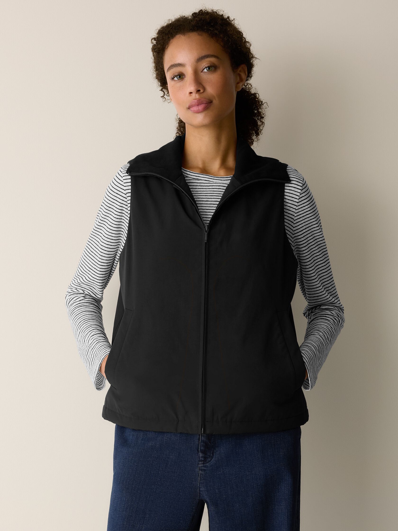 Light Cotton Nylon High Collar Vest
