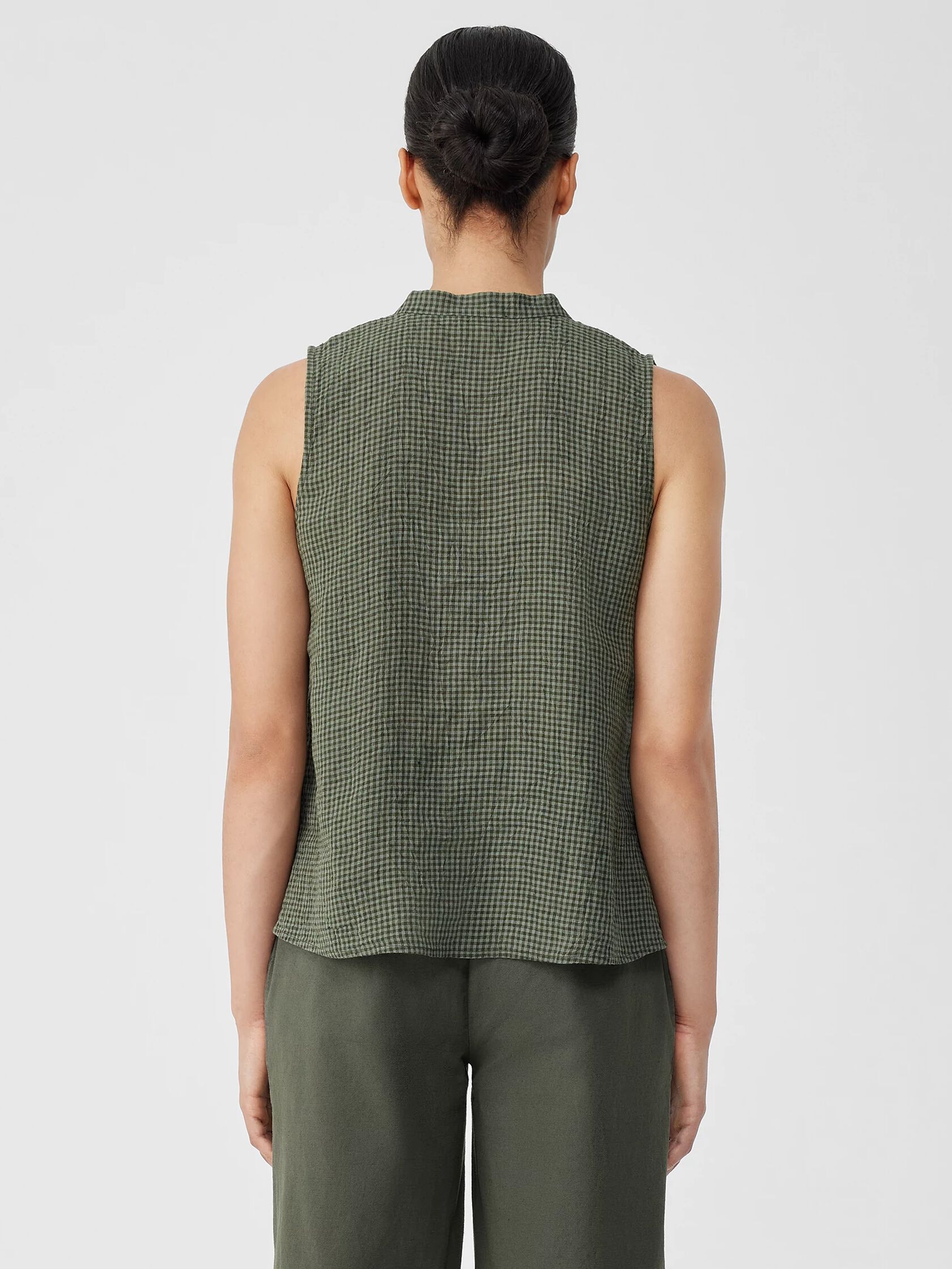 Puckered Organic Linen Sleeveless Shirt