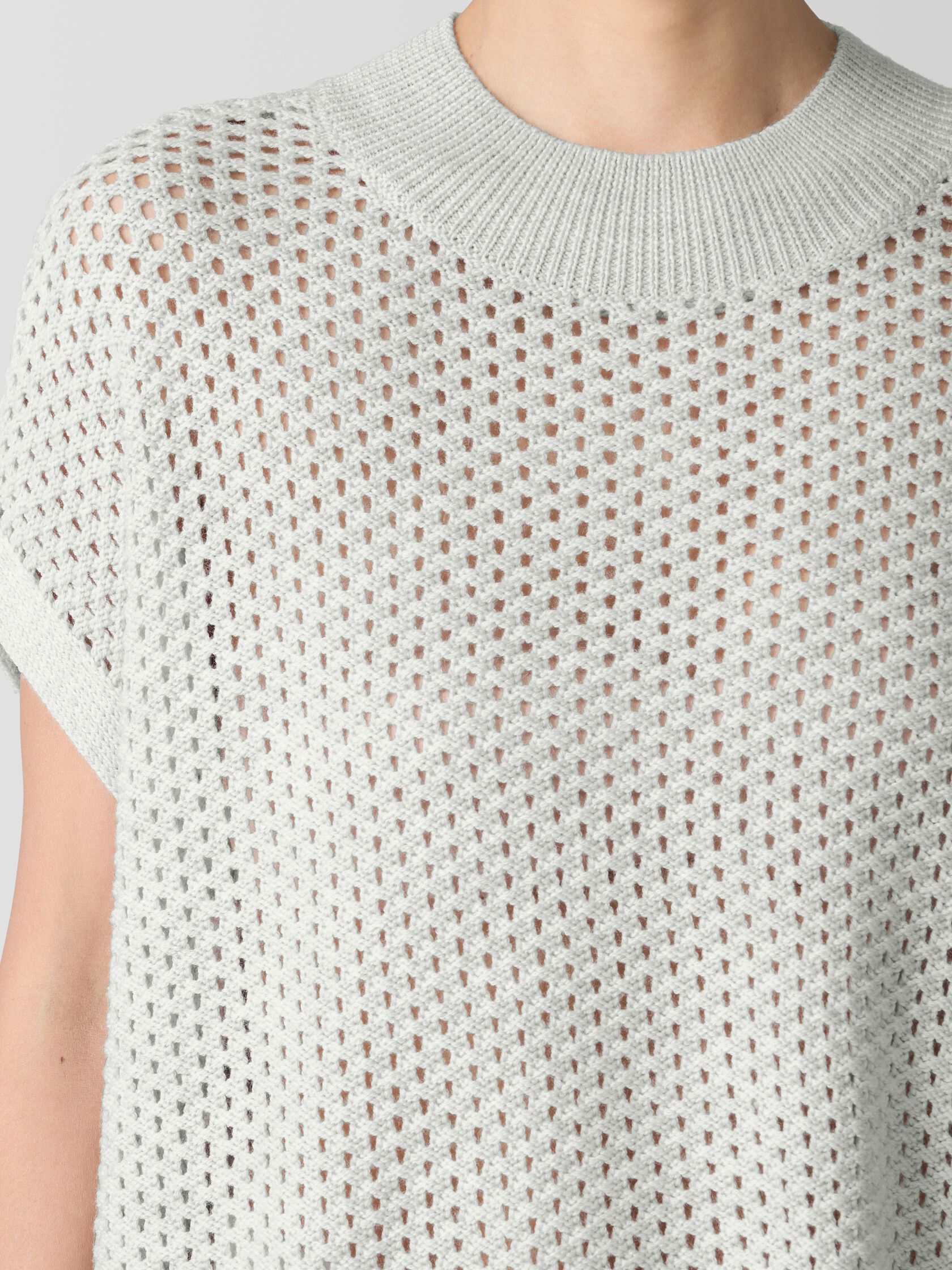 Merino Mock Neck Top in Regenerative Wool