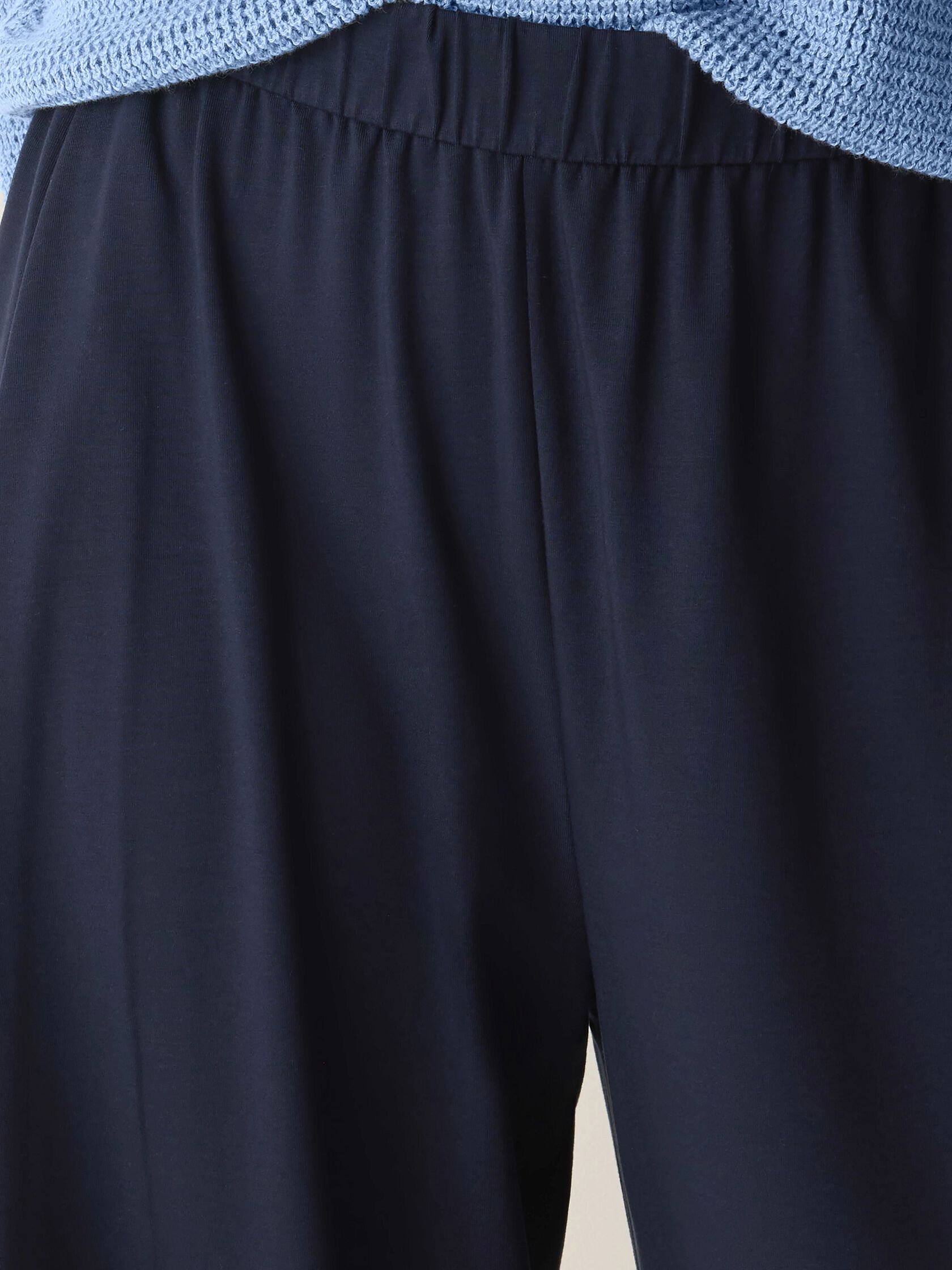 Stretch Jersey Knit Pleated Straight Pant