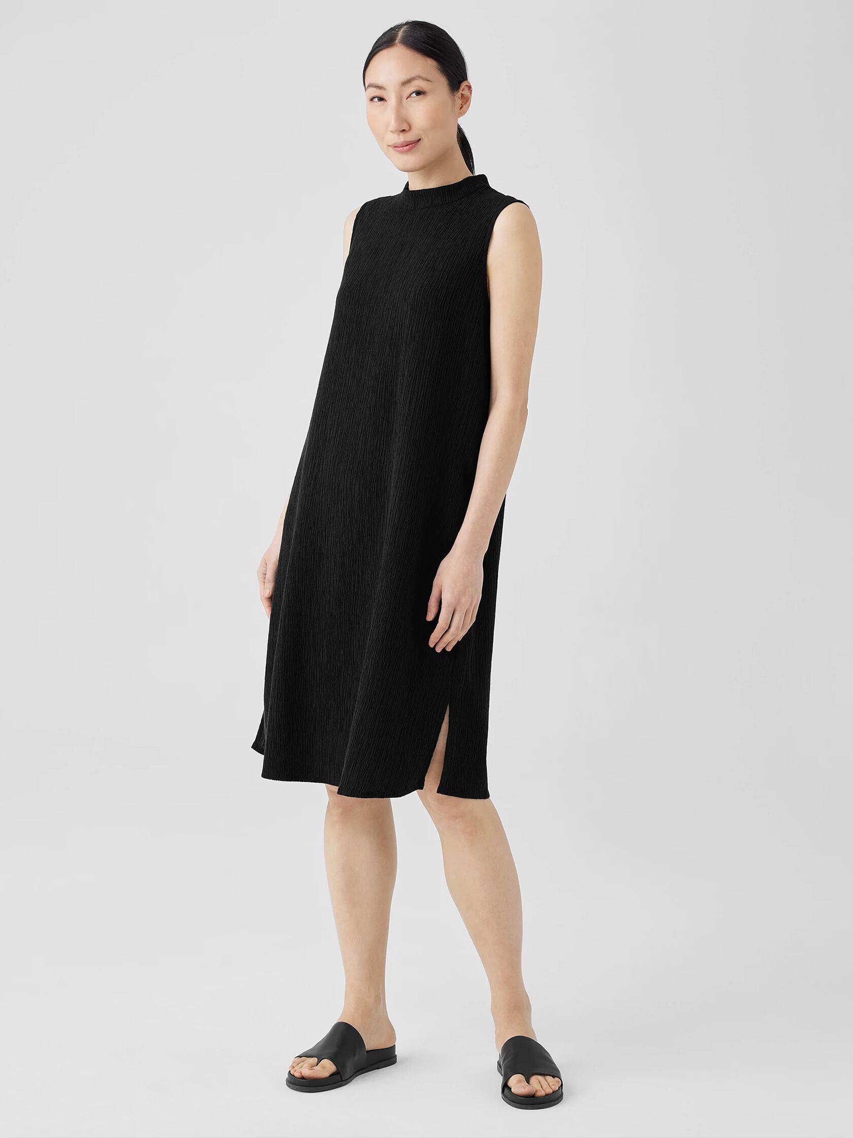 Woven Plissé Mock Neck Dress