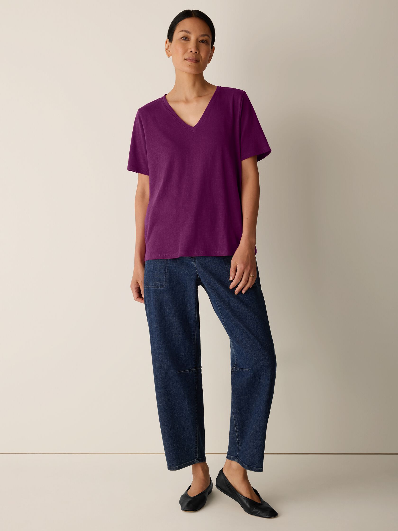 Organic Cotton Slubby Jersey V-Neck Tee